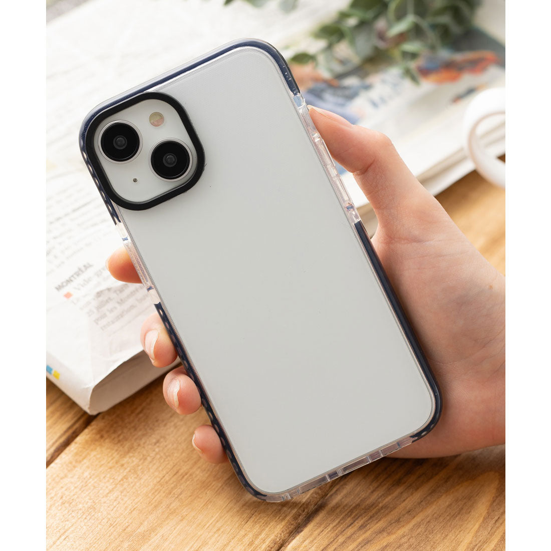エモニーク emonique クリア iPhoneケース カバー （ブラック） ブラック