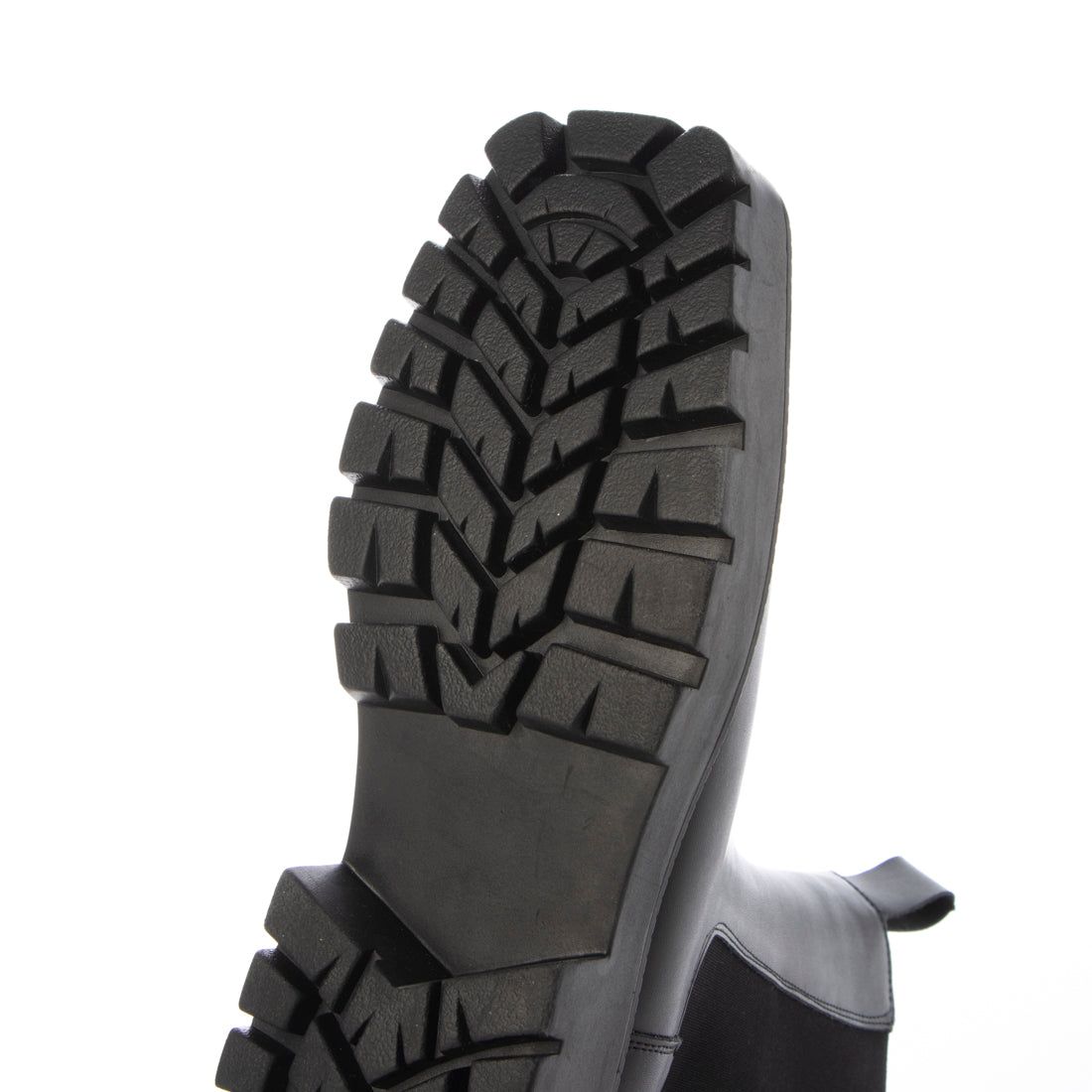 endevice tank sole square toe side gore chelsea boots