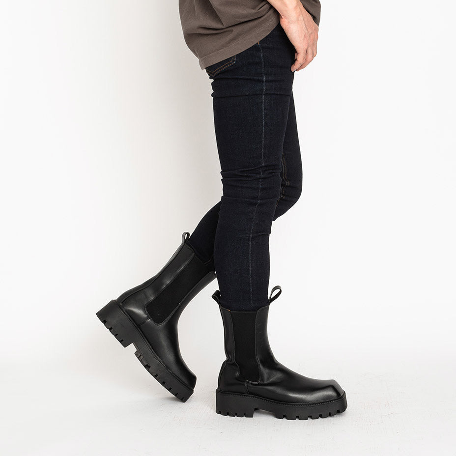 endevice tank sole square toe side gore chelsea boots