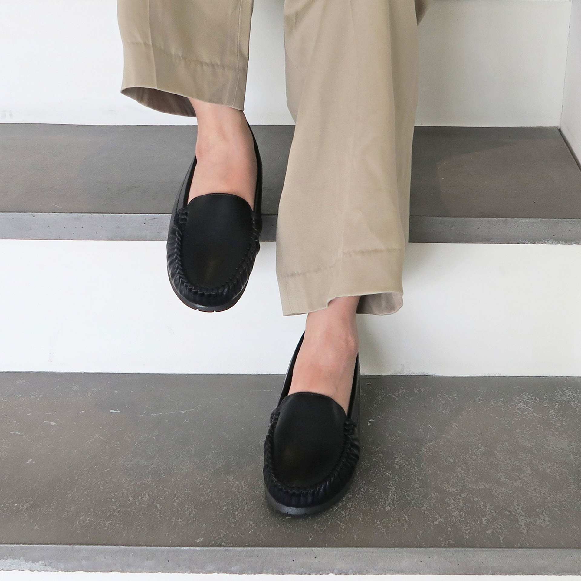 エンチャンテッド enchanted 《prima》プレーンモカシン （ブラック） ブラック