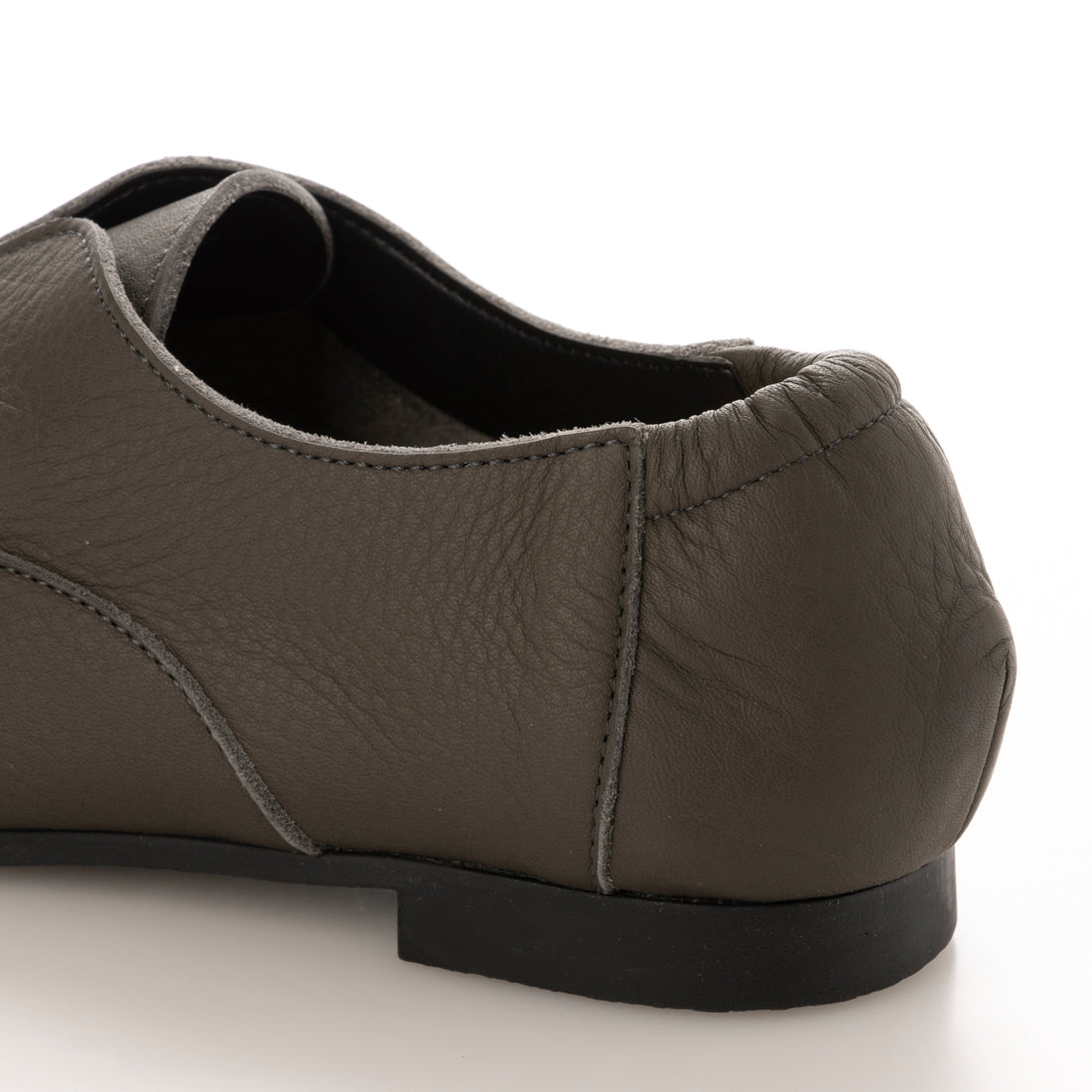 EN Ashinaga Ojisan EN Ashinaga Ojisan Soft slip-ons with a comfortable fit and made of rubber [waterproof]