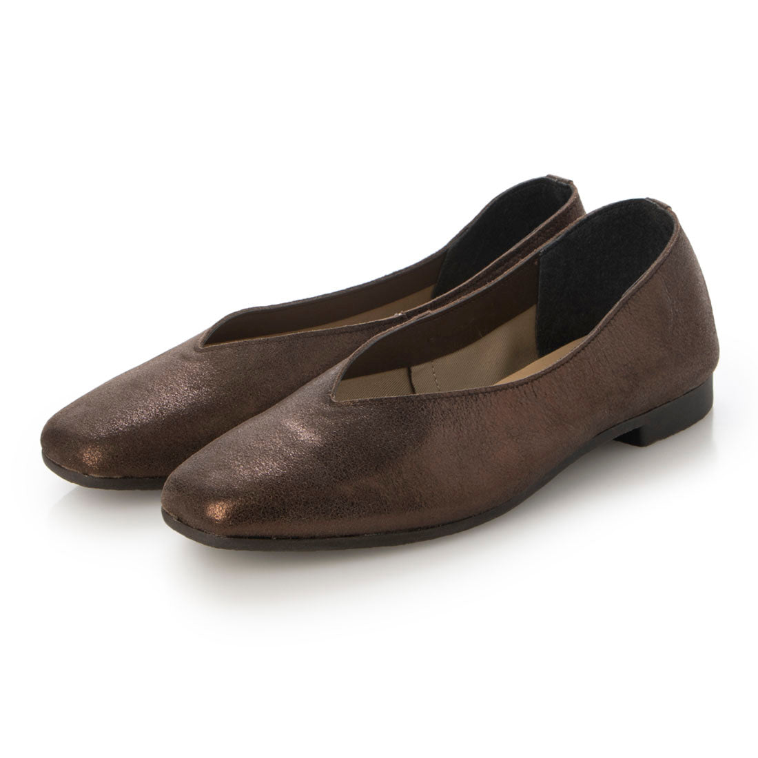 En Ashinaga Ojisan EN Ashinaga Ojisan New spring colors are here! V-cut flat shoes