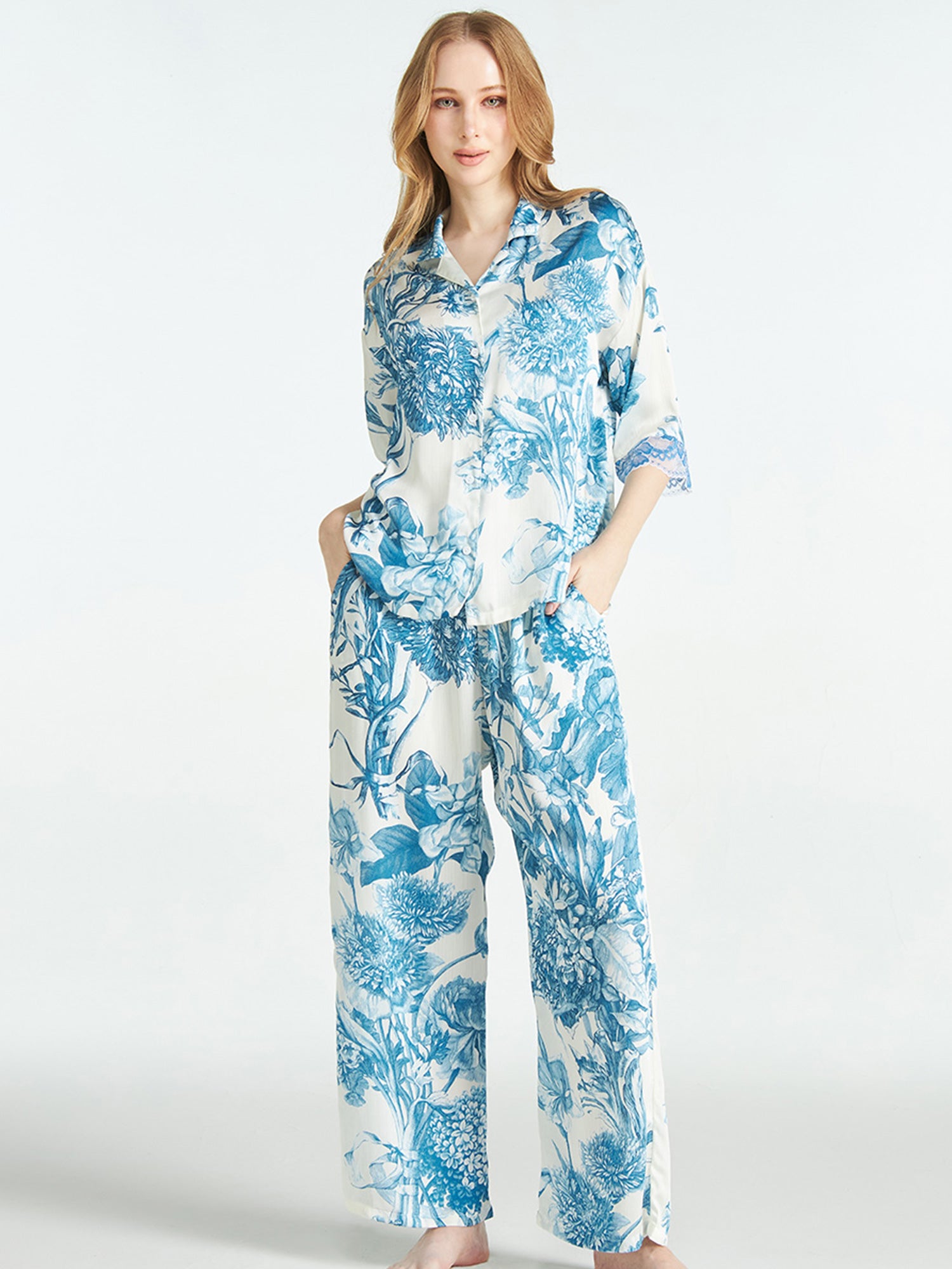 ANNEBRA Femininity Printed Nightwear