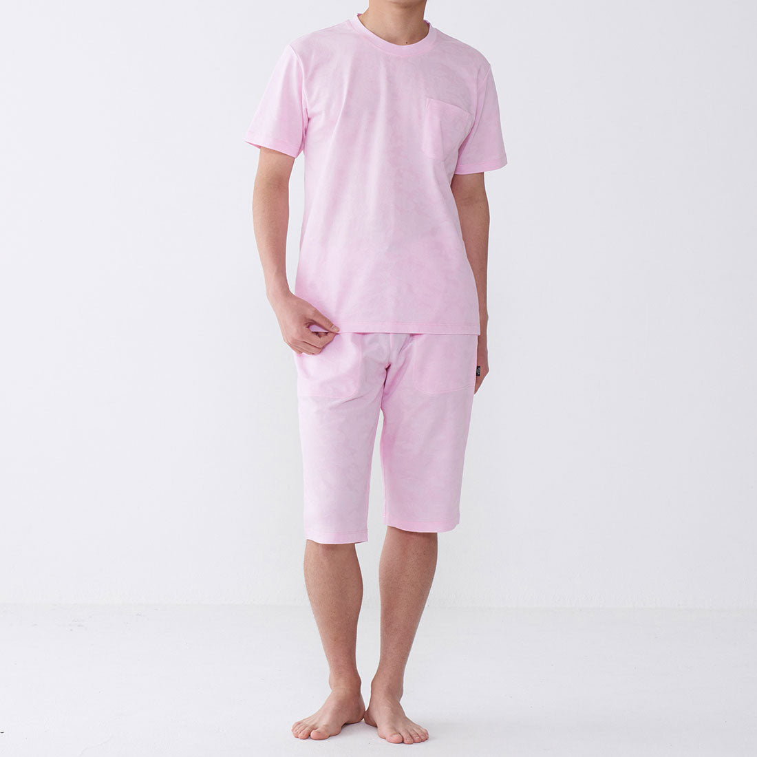 エポカ ウォモ EPOCA UOMO カモフラジャカード膝丈ジャージハーフパンツ