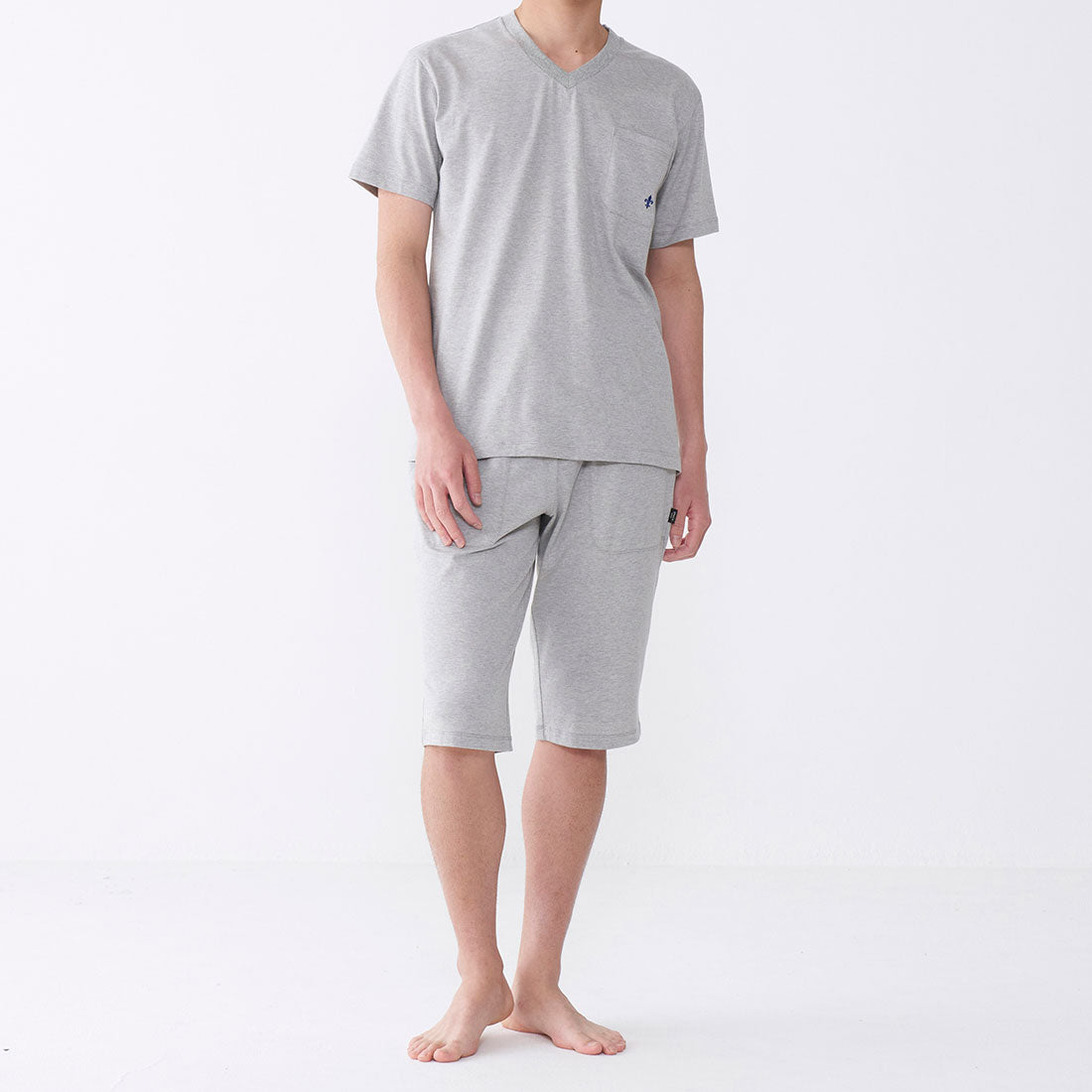 エポカ ウォモ EPOCA UOMO 半袖Vネック
