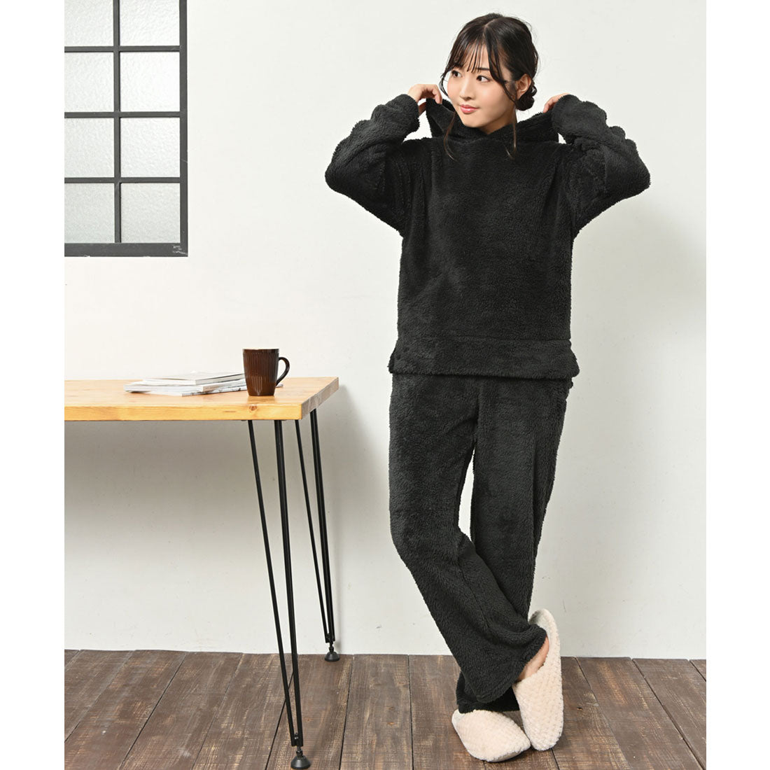 Equa. Sheepskin boa top and bottom set, loungewear, pullover top and long pants