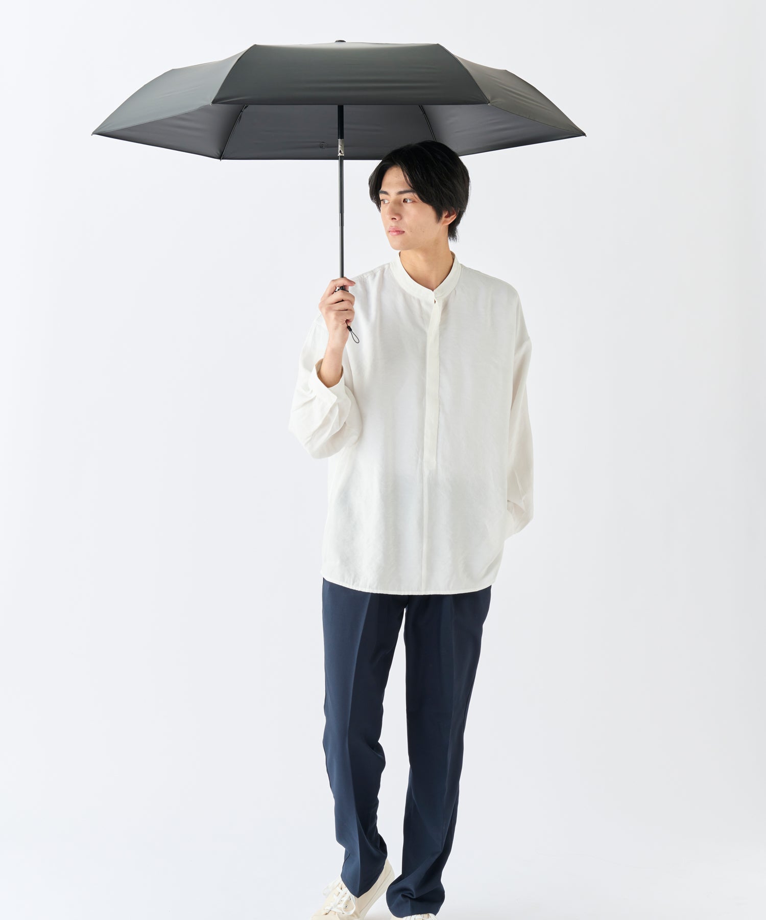 エスタ estaa 【超軽量／約240g～】マジカルテックプロ 遮光率100％ 自動開閉傘 晴雨兼用日傘 UV 58cm （ブラック） ブラック