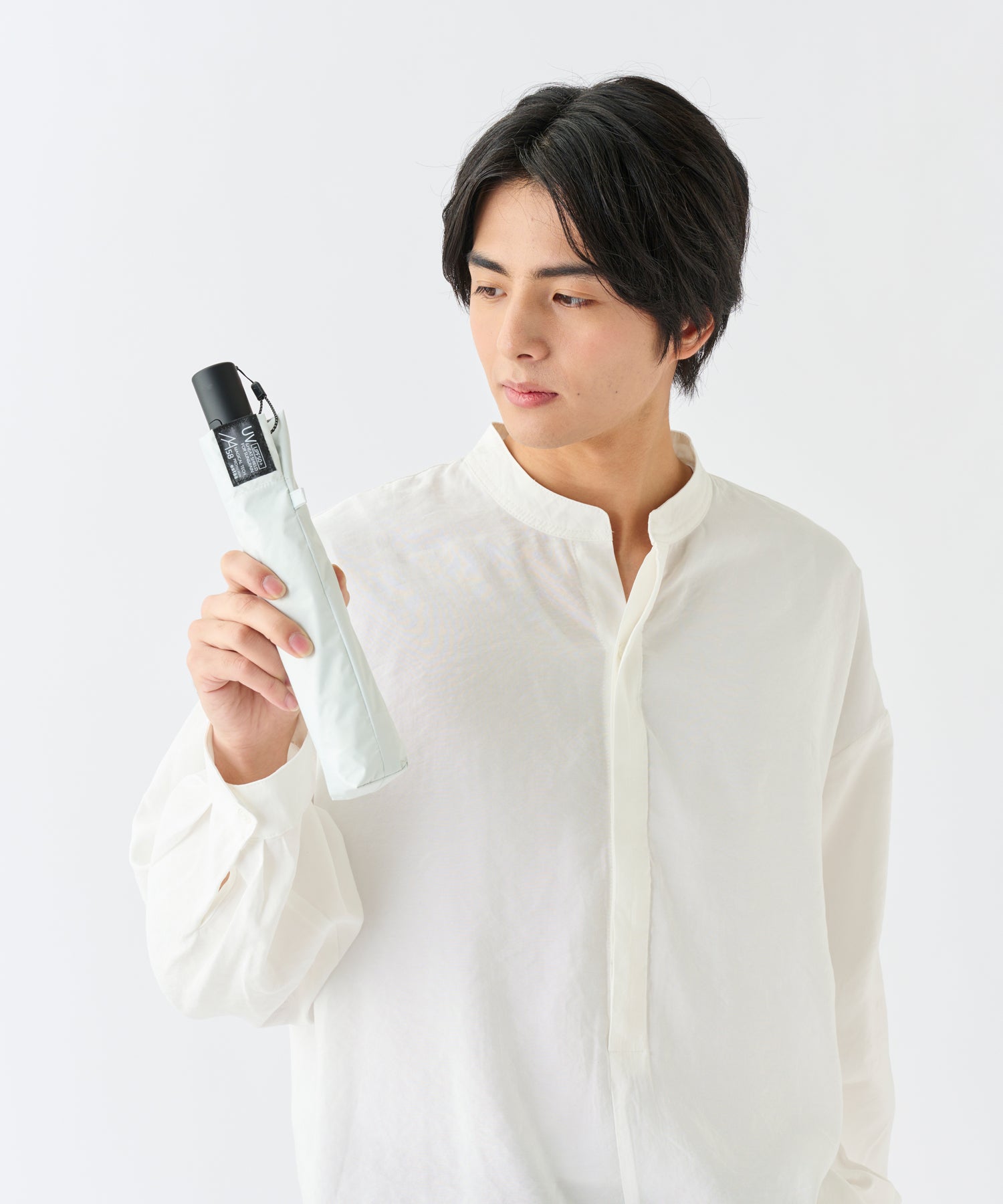 エスタ estaa 【超軽量／約240g～】マジカルテックプロ 遮光率100％ 自動開閉傘 晴雨兼用日傘 UV 58cm （ペールスカイ） ペールスカイ