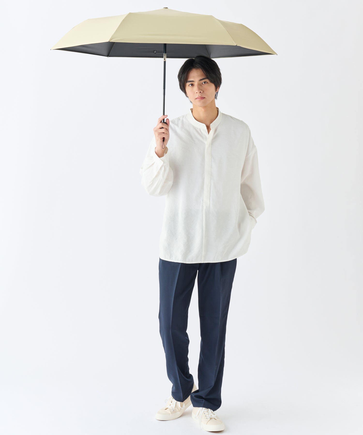 エスタ estaa 【超軽量／約240g～】マジカルテックプロ 遮光率100％ 自動開閉傘 晴雨兼用日傘 UV 58cm （ペールスカイ） ペールスカイ