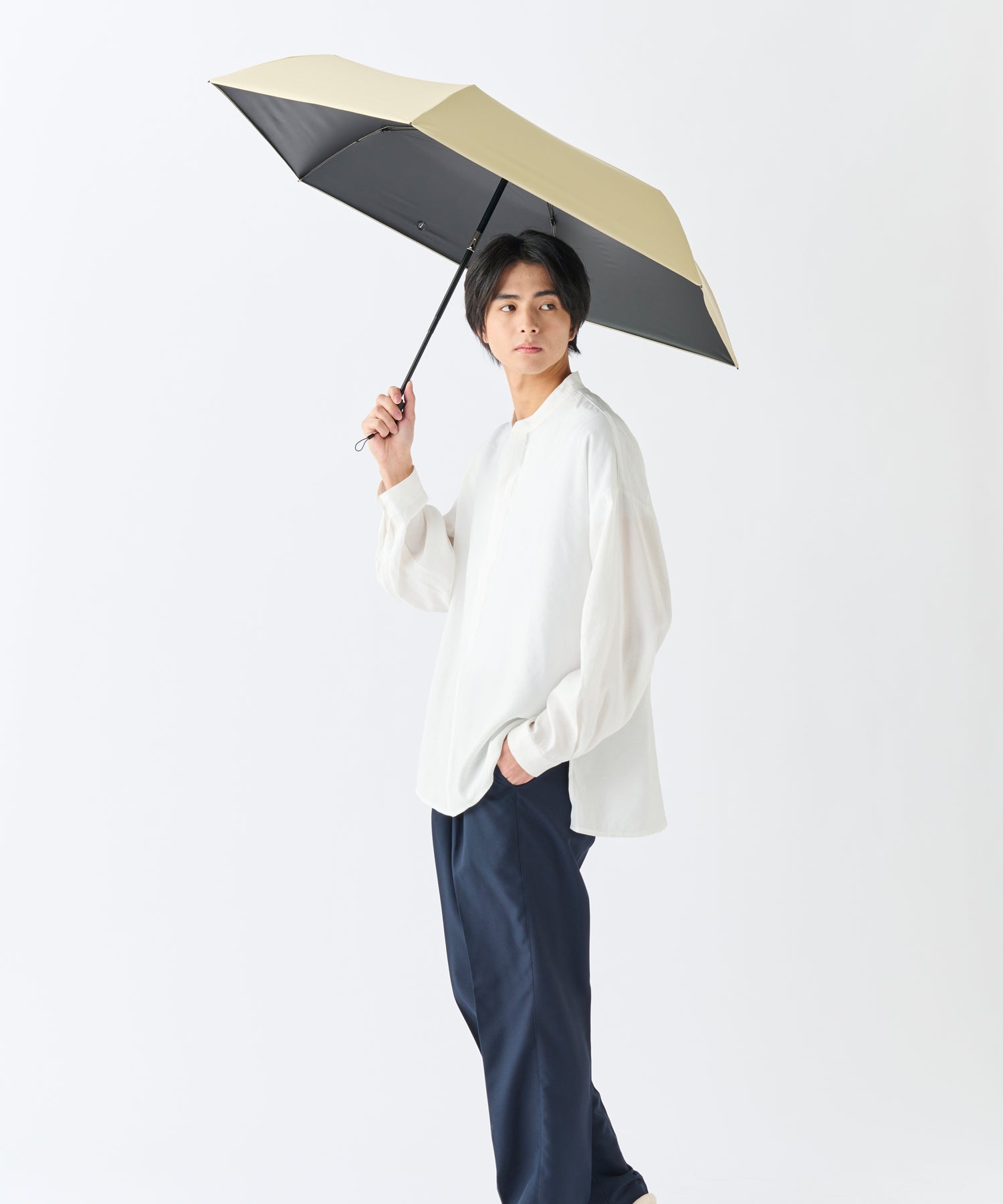 エスタ estaa 【超軽量／約240g～】マジカルテックプロ 遮光率100％ 自動開閉傘 晴雨兼用日傘 UV 58cm （ペールスカイ） ペールスカイ