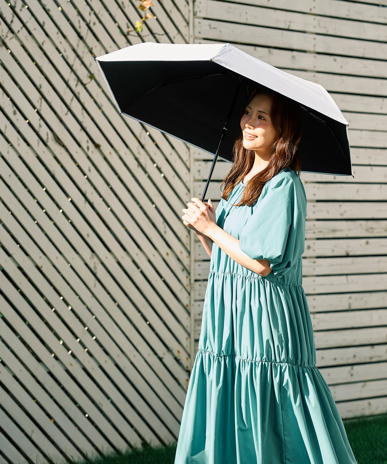 エスタ estaa 【WEB限定 自動開閉】晴雨兼用折りたたみ日傘 ラディクール 遮光 遮熱 UV ユニセックス （ホワイト） ホワイト