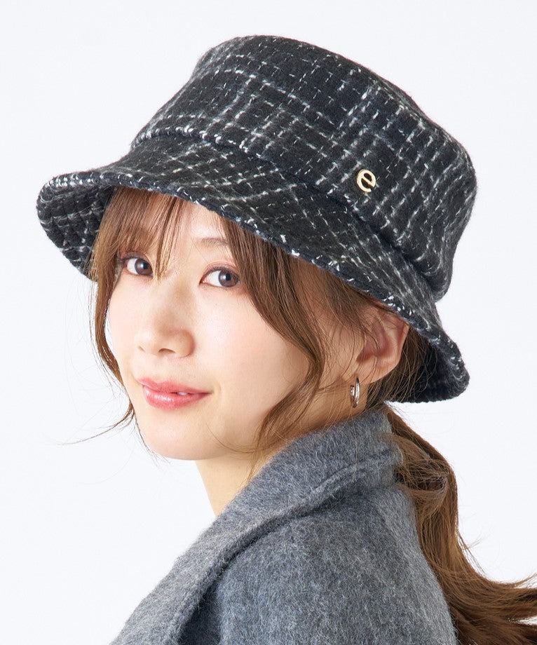 エスタ estaa バケットハット 帽子 ざっくりツイード ロゴ ワンポイント サイズ調整可 （ブラック） ブラック