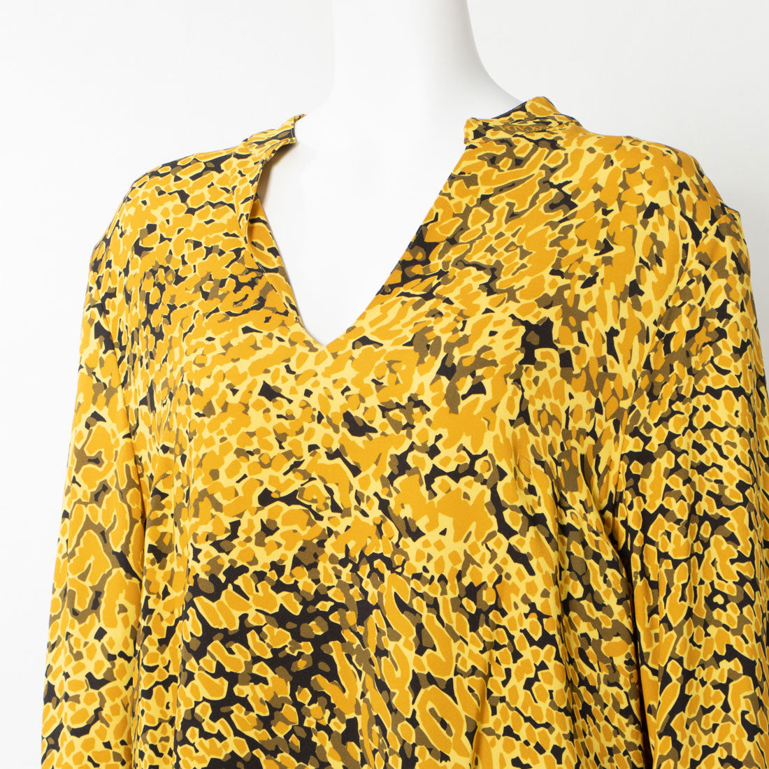 エスカーダ ESCADA トップス
