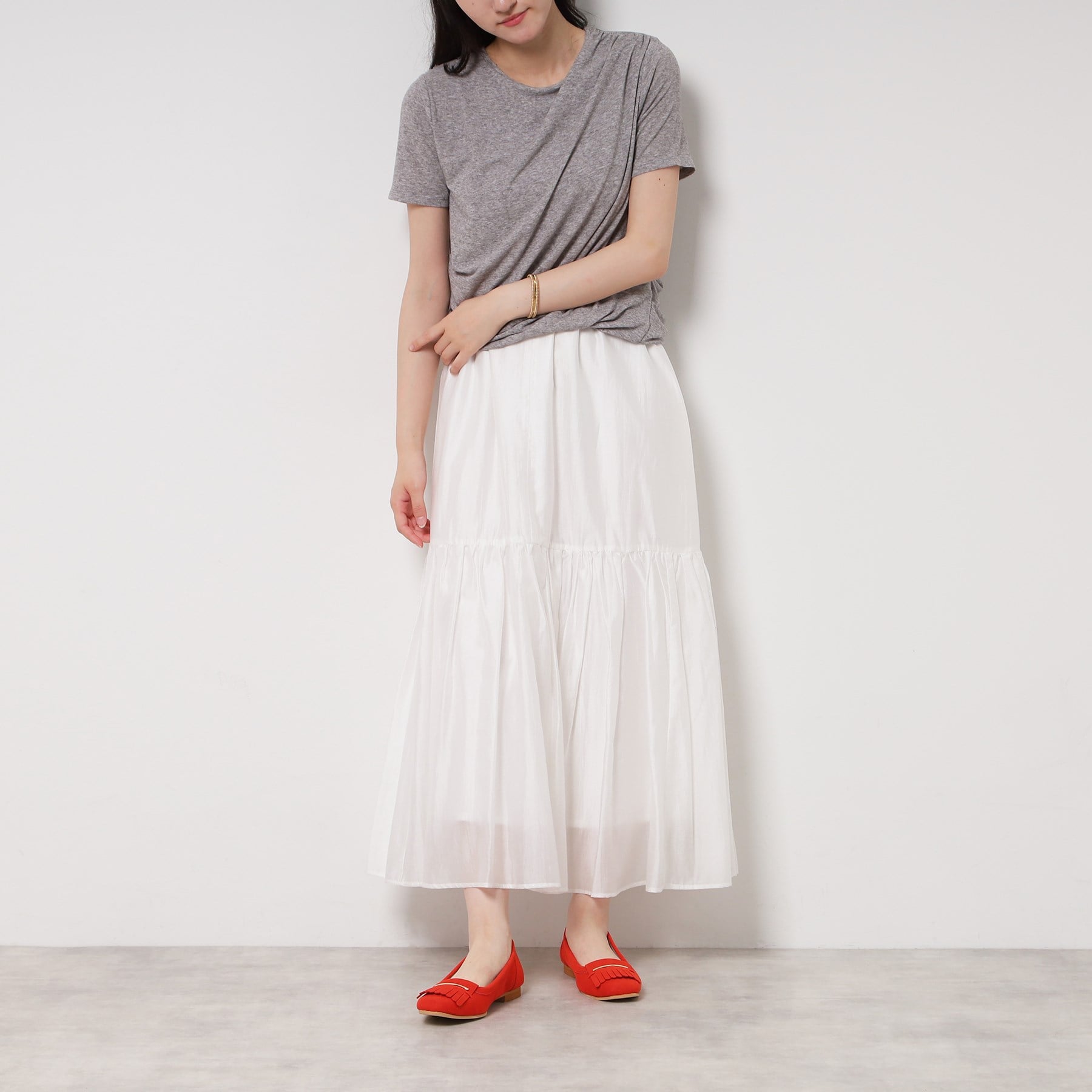 エスペランサ ESPERANZA フリンジフラットパンプス （レッド(162)） レッド(162)