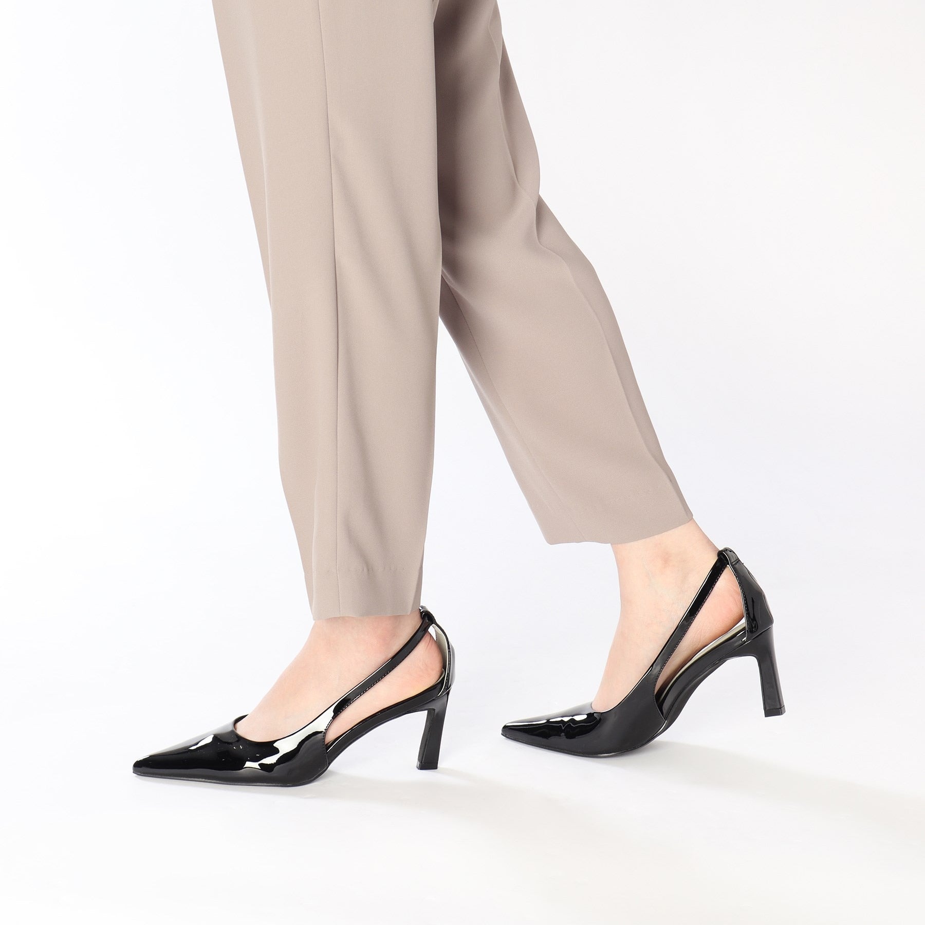 ESPERANZA backside open pumps