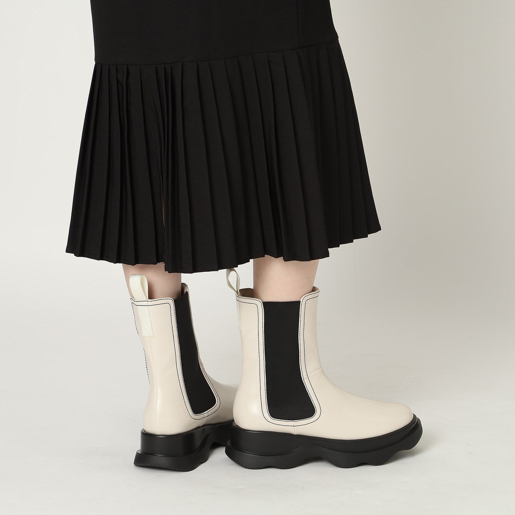 エスペランサ ESPERANZA ウェーブソールサイドゴアショートブーツ （ブラック(019)） ブラック(019)