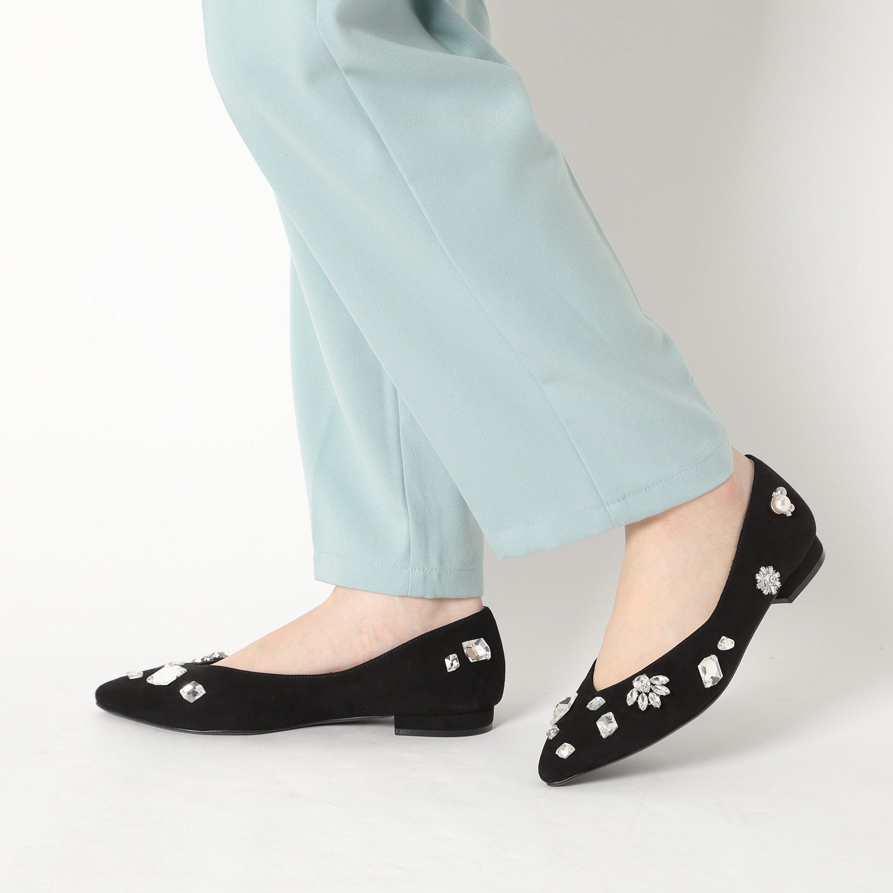 エスペランサ ESPERANZA ビジューフラットパンプス （ブラウン(145)） ブラウン(145)