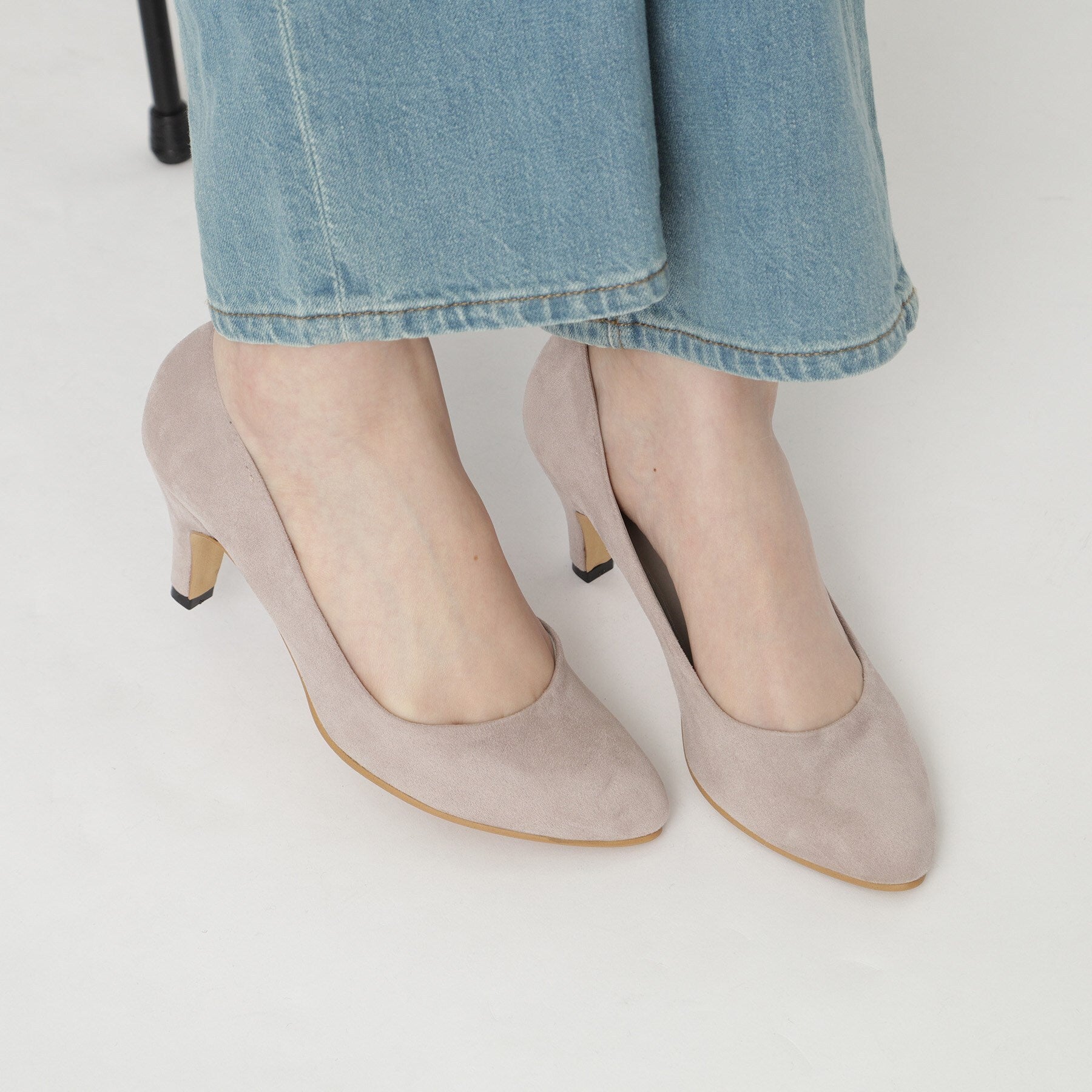 ESPERANZA Jeweled 2-Way Almond Toe Pumps