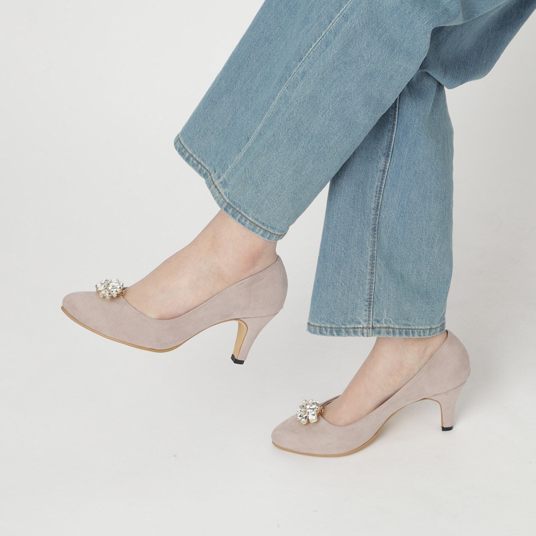 ESPERANZA Jeweled 2-Way Almond Toe Pumps