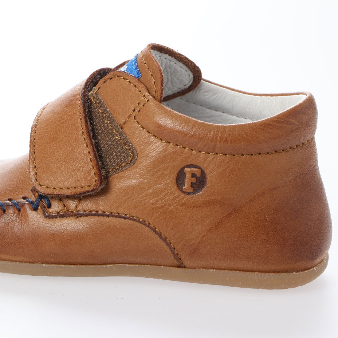 ヨーロッパコンフォートシューズ EU Comfort Shoes Naturino ベビーハイカットスニーカー
