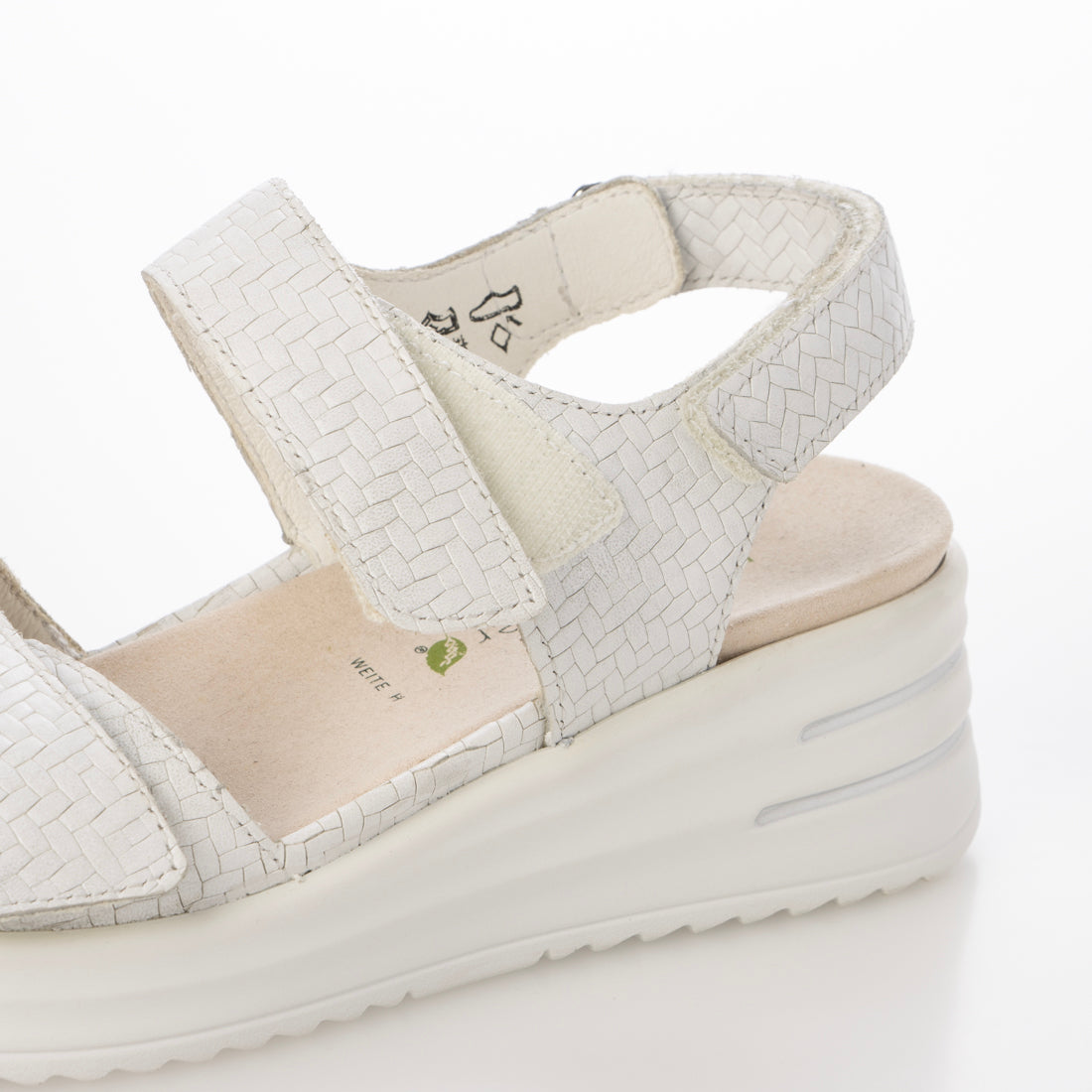 ヨーロッパコンフォートシューズ EU Comfort Shoes Waldlaufer ストラップサンダル （silver） silver