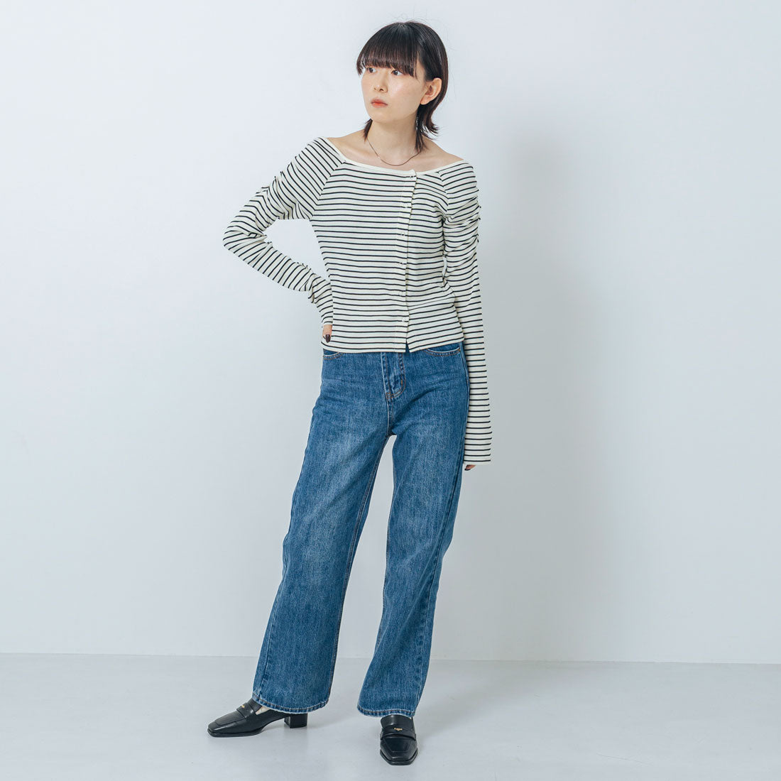 【EVOL/イーボル】 【晴雨兼用・ふかふか】スクエア3.5cmコインローファー IZ5786  （ブラック） ブラック