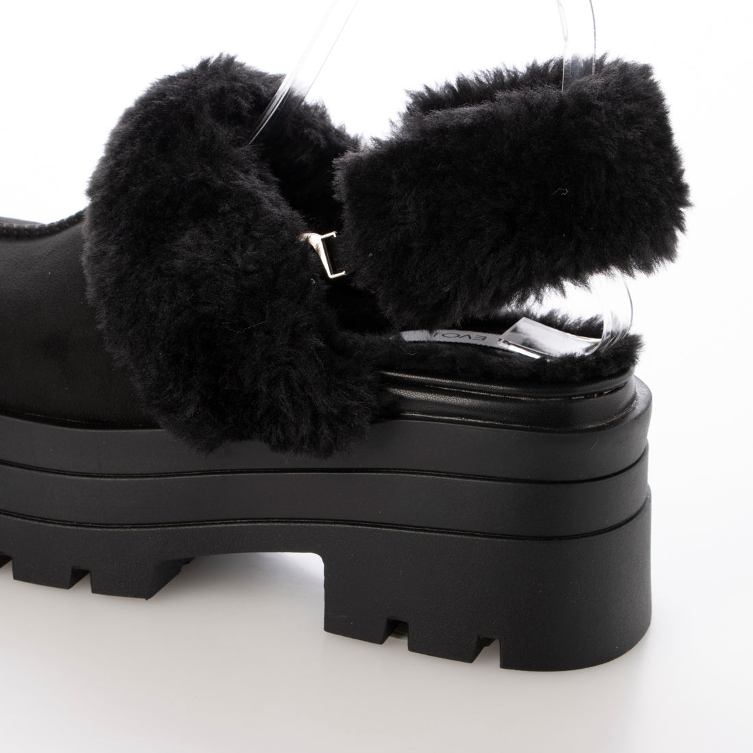 【EVOL/イーボル】 【ストラップ取り外し可・S-LLサイズ展開】2WAYムートンスリッポン IZ5827  （ブラックスエード） ブラックスエード