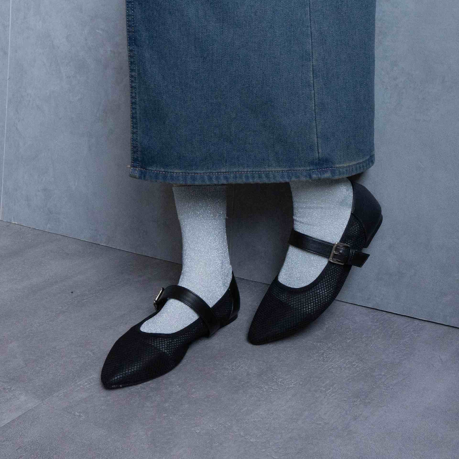 ファビーファビー FABBY FABBY. メッシュメリージェーンパンプス （ブラック） ブラック