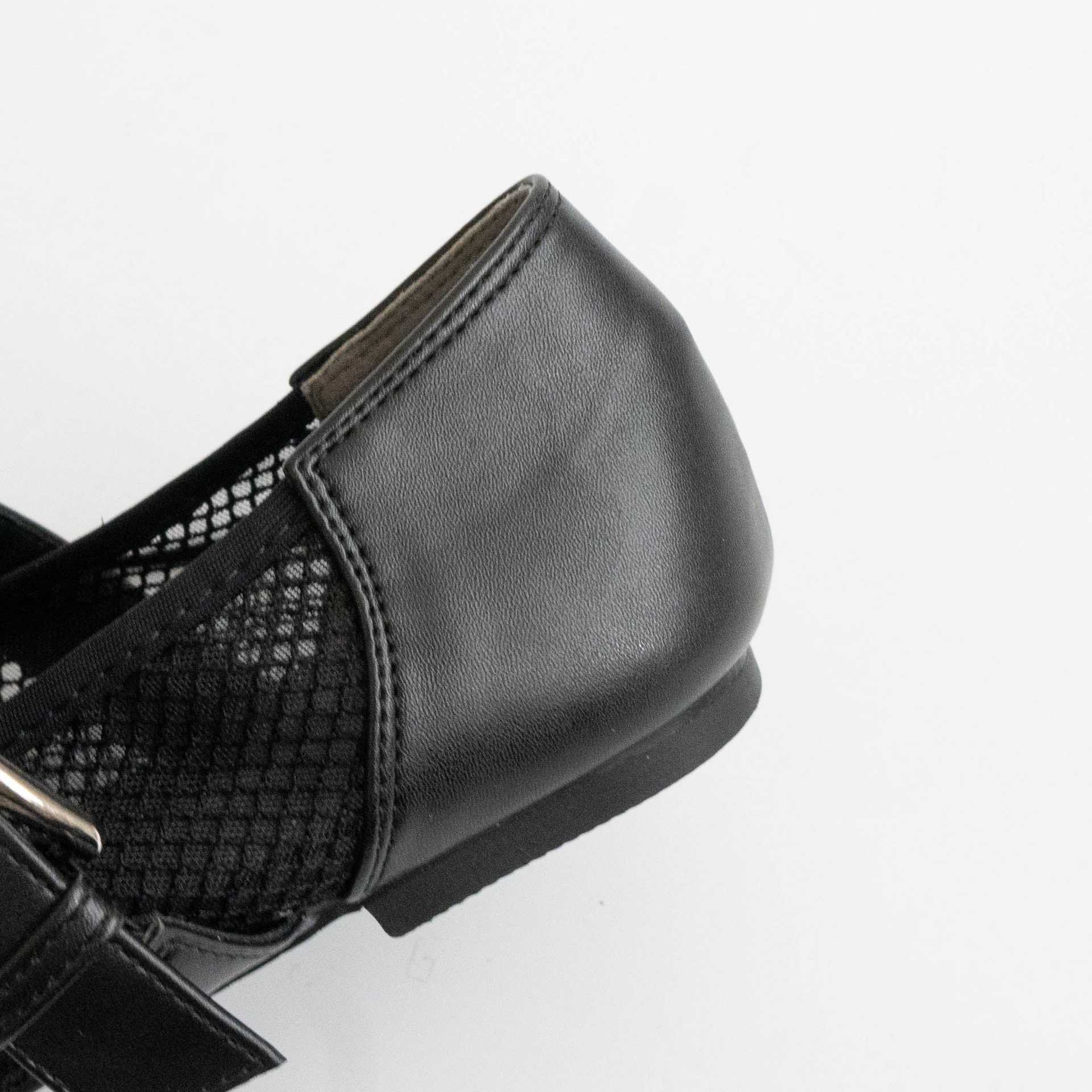 ファビーファビー FABBY FABBY. メッシュメリージェーンパンプス （ブラック） ブラック