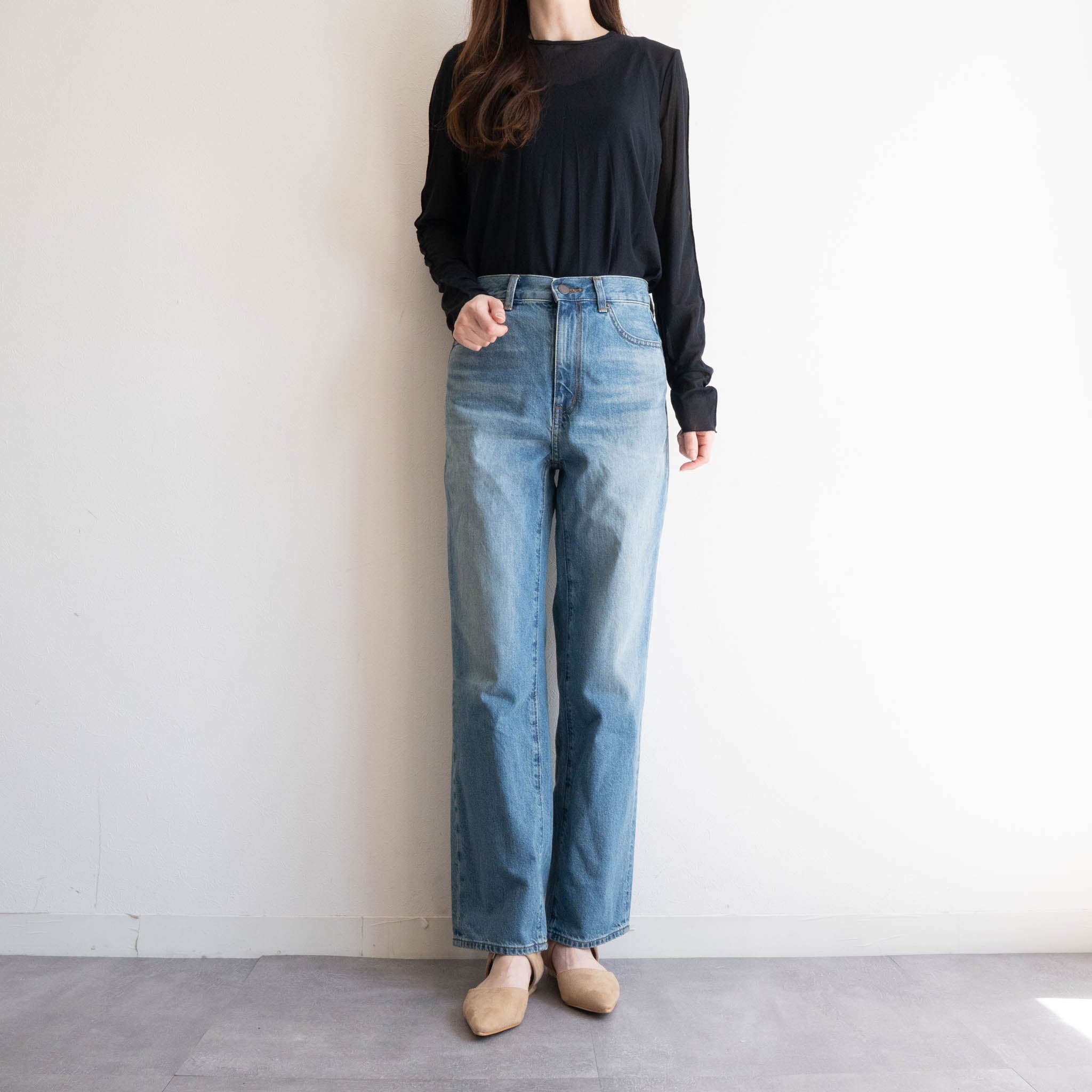 ファビーファビー FABBY FABBY. 甲ベルトポインテッドフラットサンダル （SDベージュ） SDベージュ