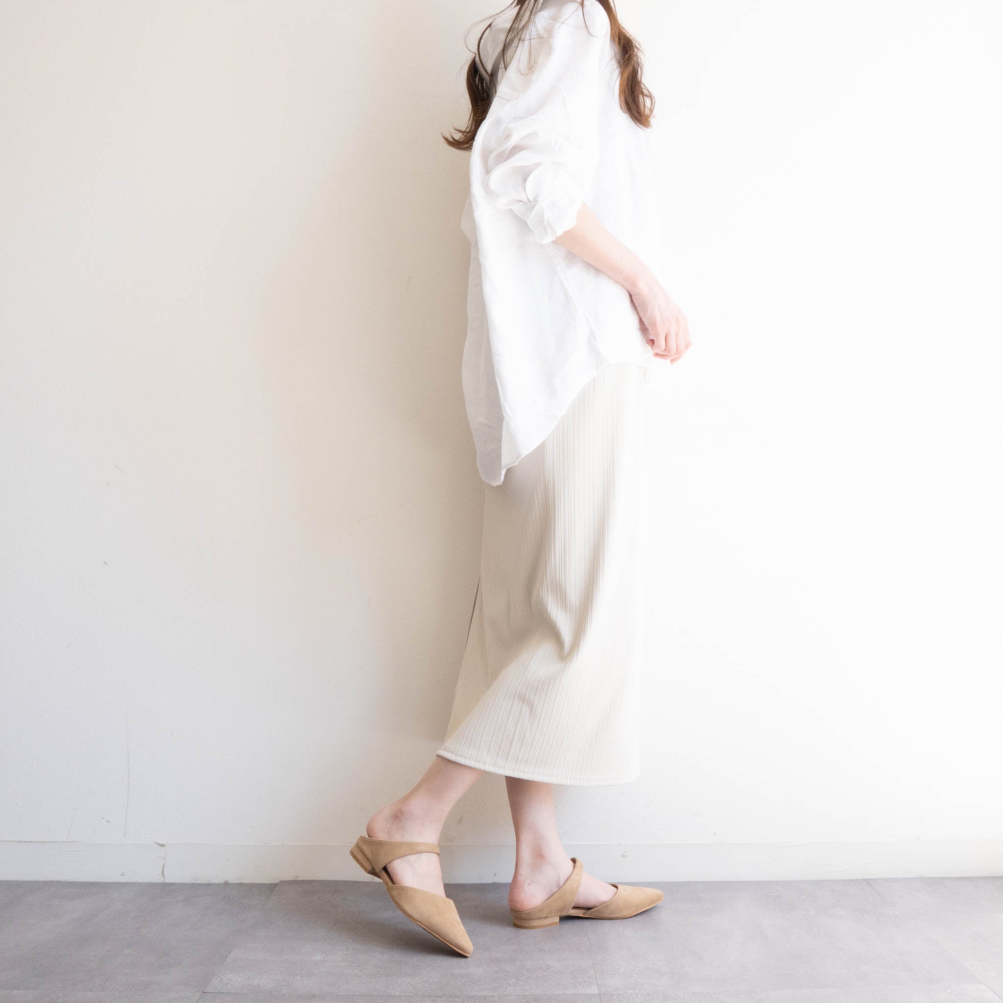 ファビーファビー FABBY FABBY. 甲ベルトポインテッドフラットサンダル （SDベージュ） SDベージュ