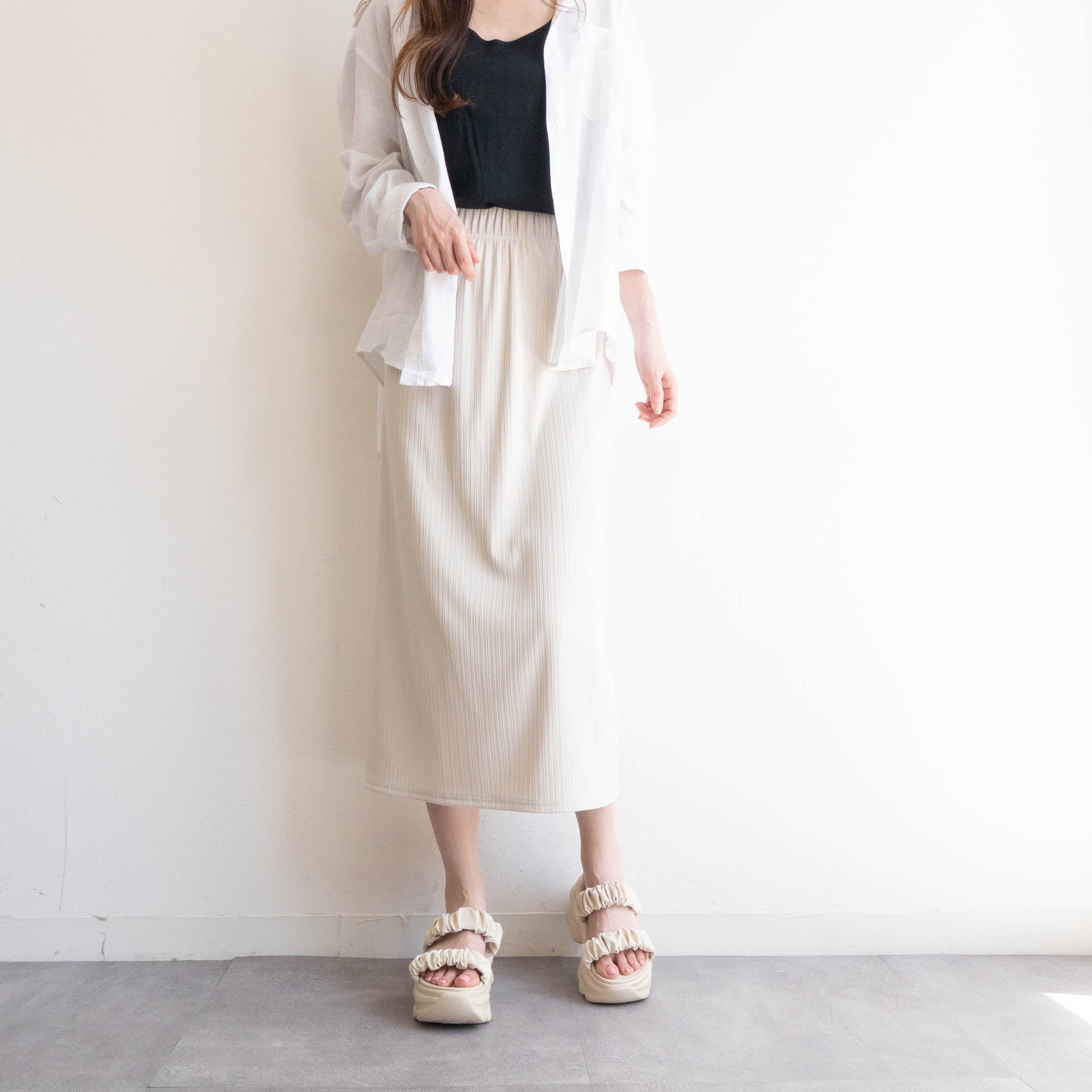 ファビーファビー FABBY FABBY. シャーリング2ベルト厚底サンダル （オフ） オフ