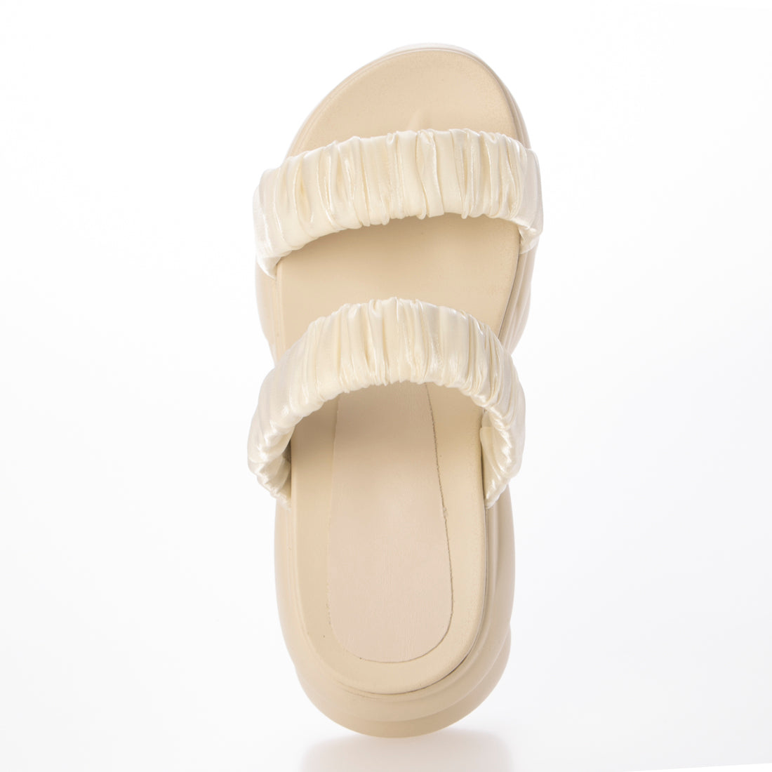 ファビーファビー FABBY FABBY. サテンシャーリング2ベルト厚底サンダル （オフホワイト） オフホワイト