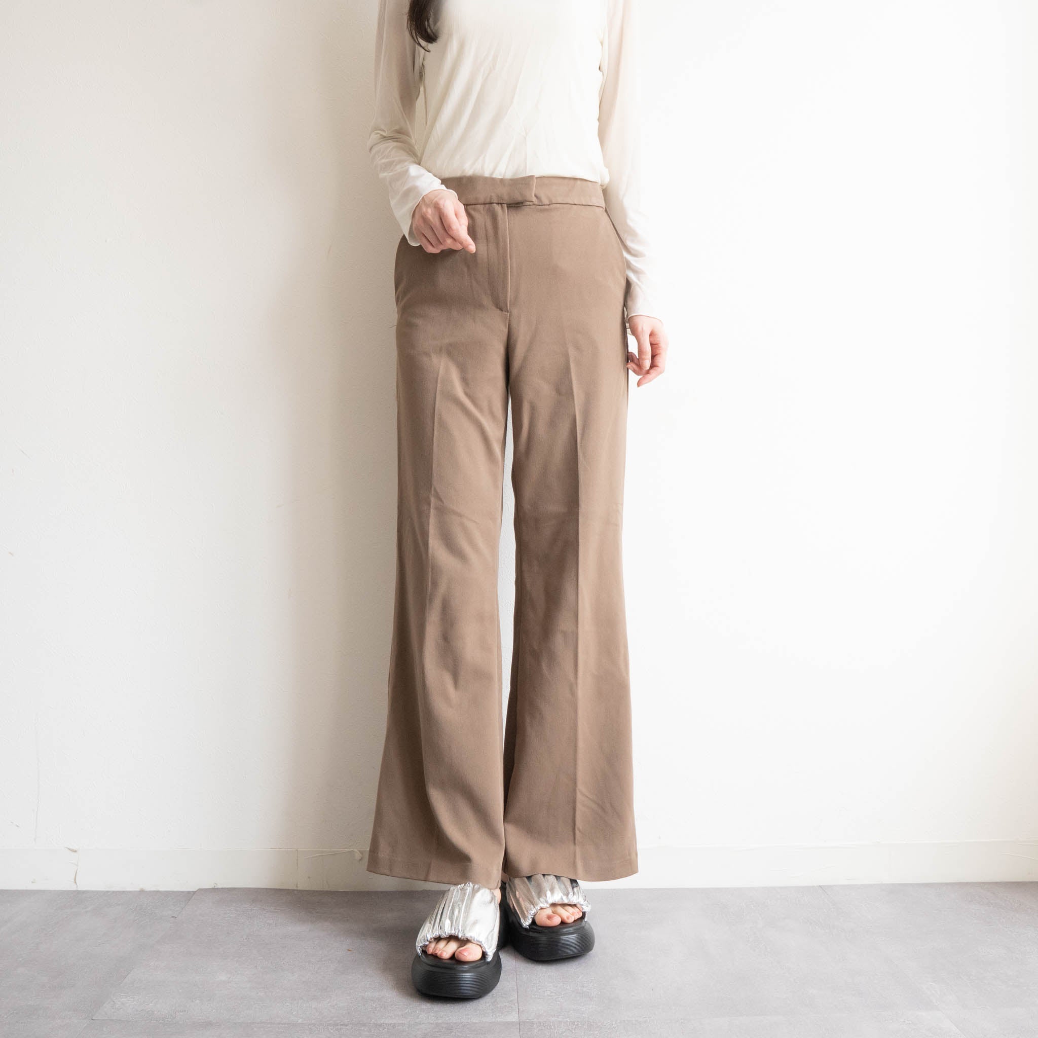 ファビーファビー FABBY FABBY. 厚底ラウンドボリュームギャザーサンダル （シルバー） シルバー