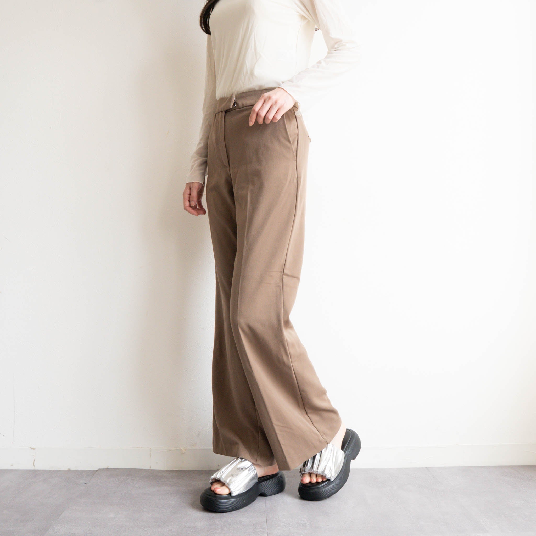 ファビーファビー FABBY FABBY. 厚底ラウンドボリュームギャザーサンダル （シルバー） シルバー