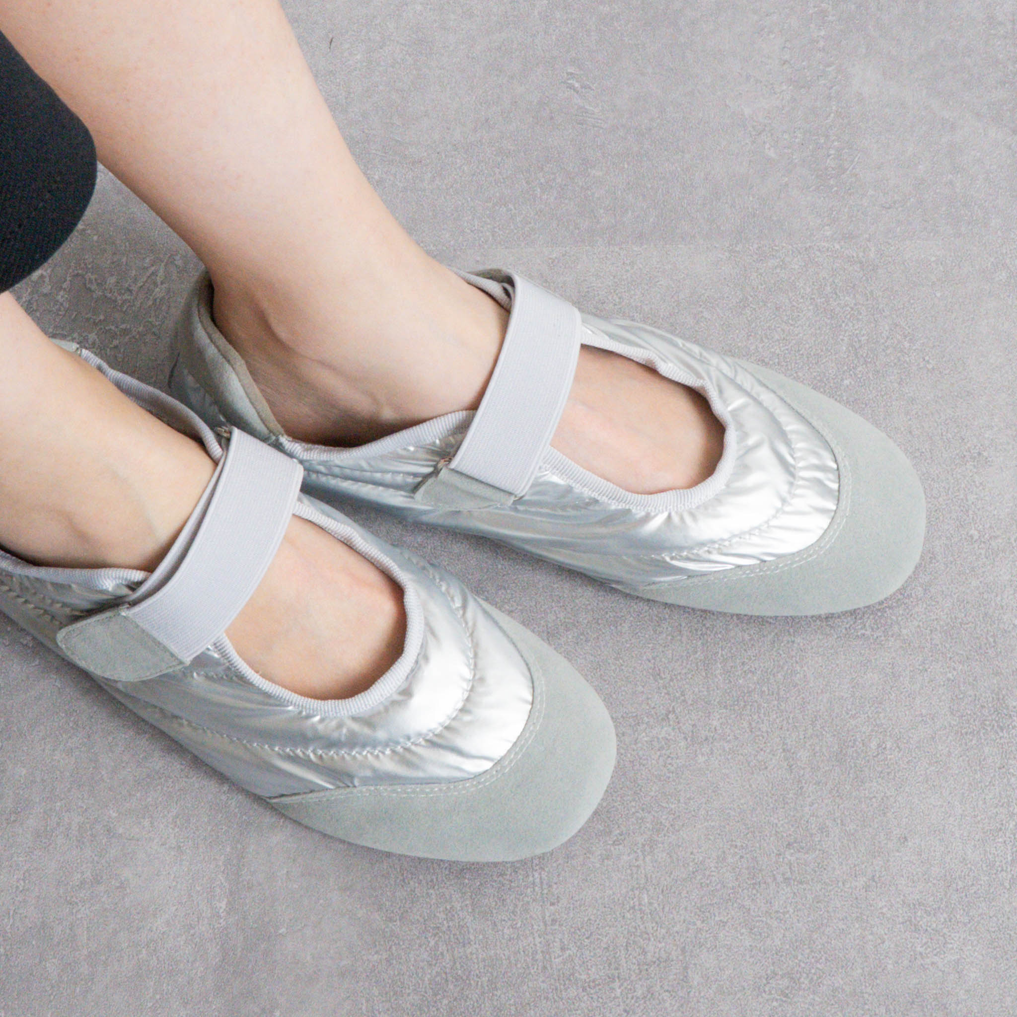 ファビーファビー FABBY FABBY. パラシュートベルクロバレーシューズ （シルバ-） シルバ-