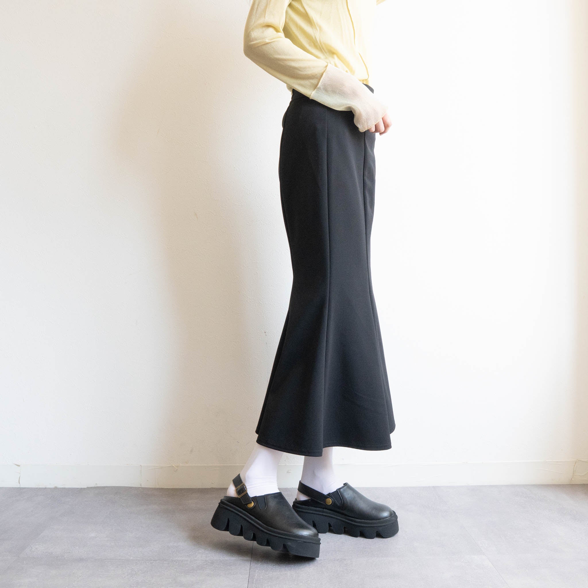 ファビーファビー FABBY FABBY. 厚底ビブラムサボサンダル （PUブラック） PUブラック