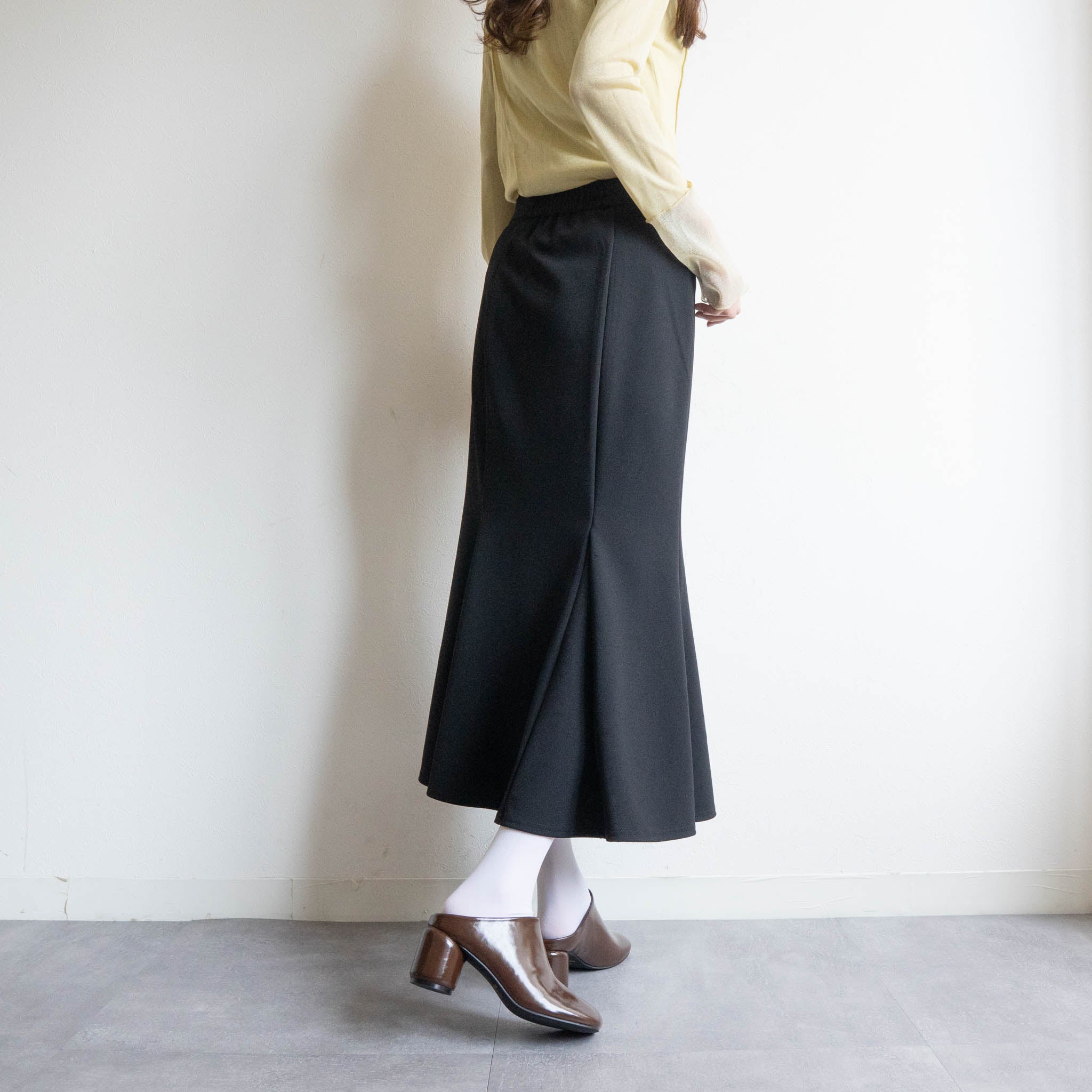 ファビーファビー FABBY FABBY. オブリークトゥサボヒールサンダル （ENブラウン） ENブラウン