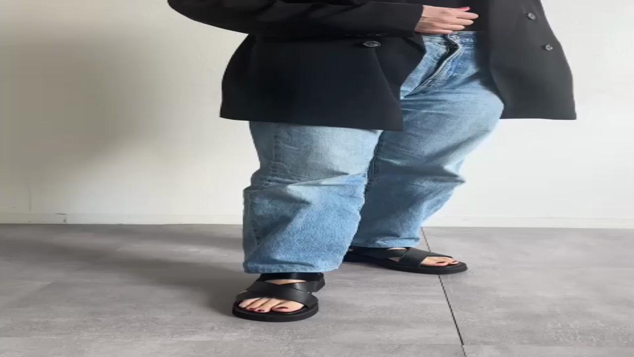 ファビーファビー FABBY FABBY. ワイドクロスバックストラップサンダル （オフ） オフ