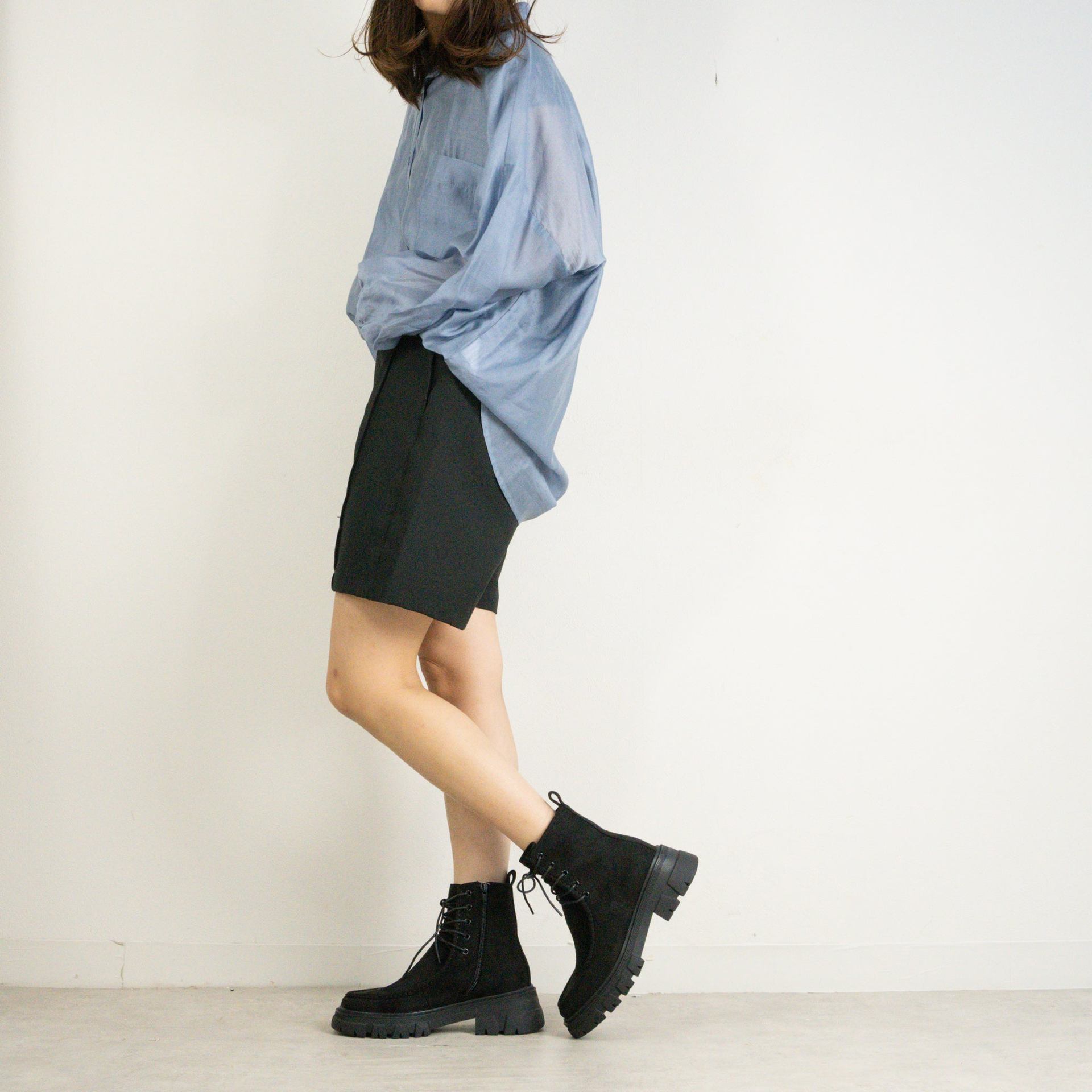 FABBY FABBY. Lace-up suede tank sole short boots