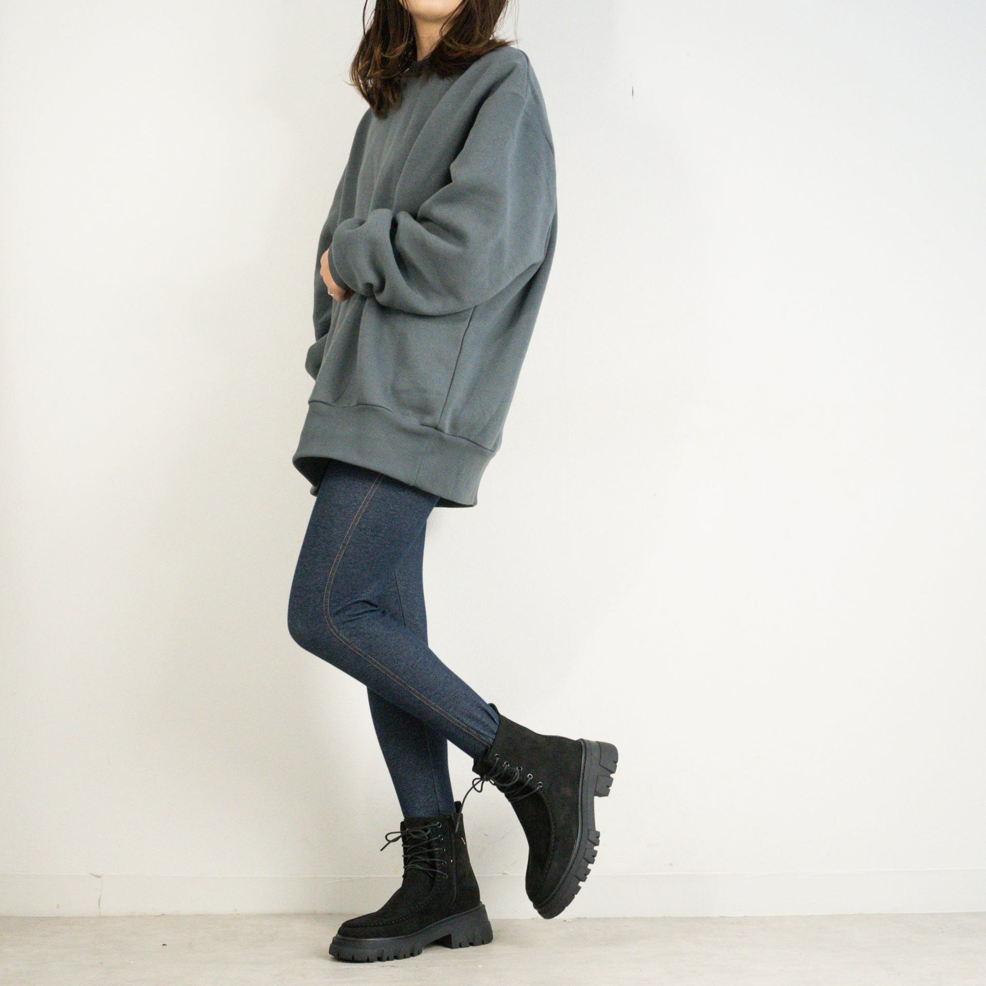 FABBY FABBY. Lace-up suede tank sole short boots