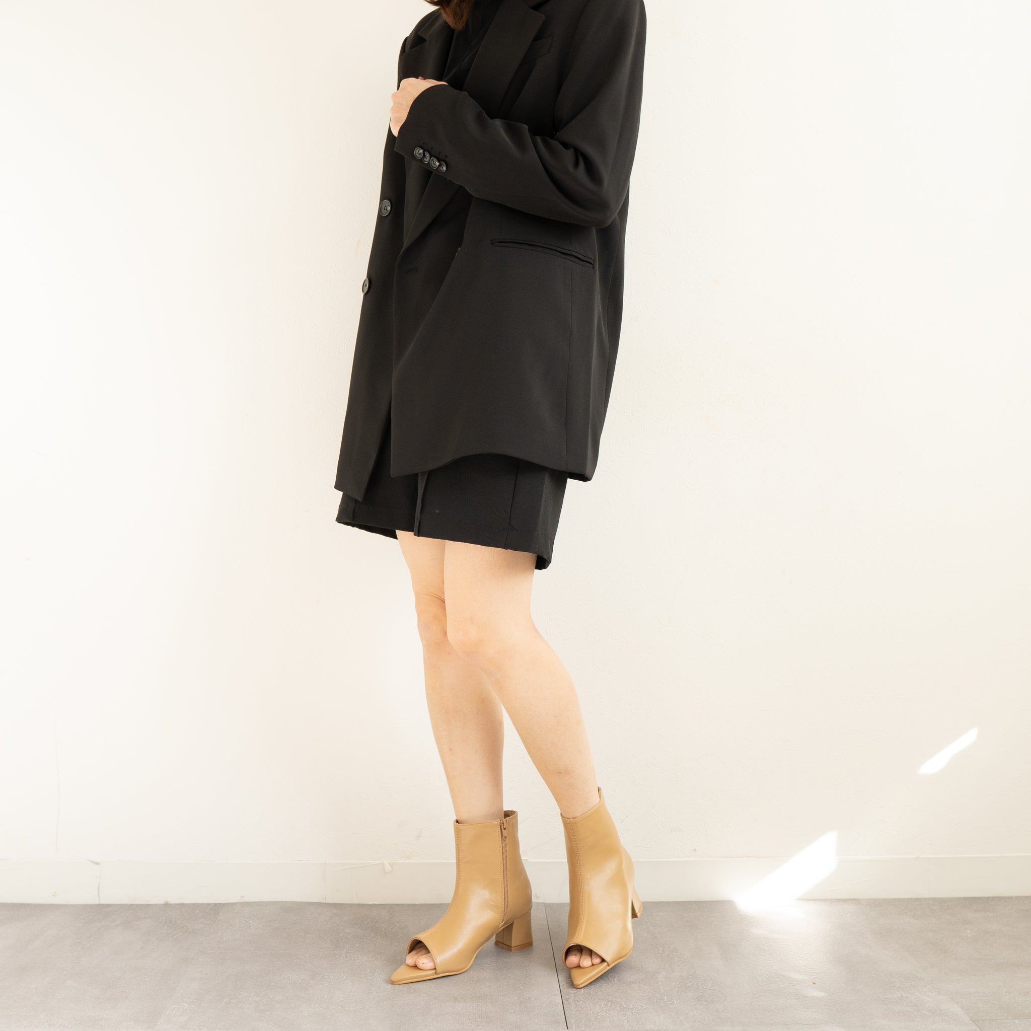 ファビーファビー FABBY FABBY. ヒールオープントゥブーツ （ベージュ） ベージュ