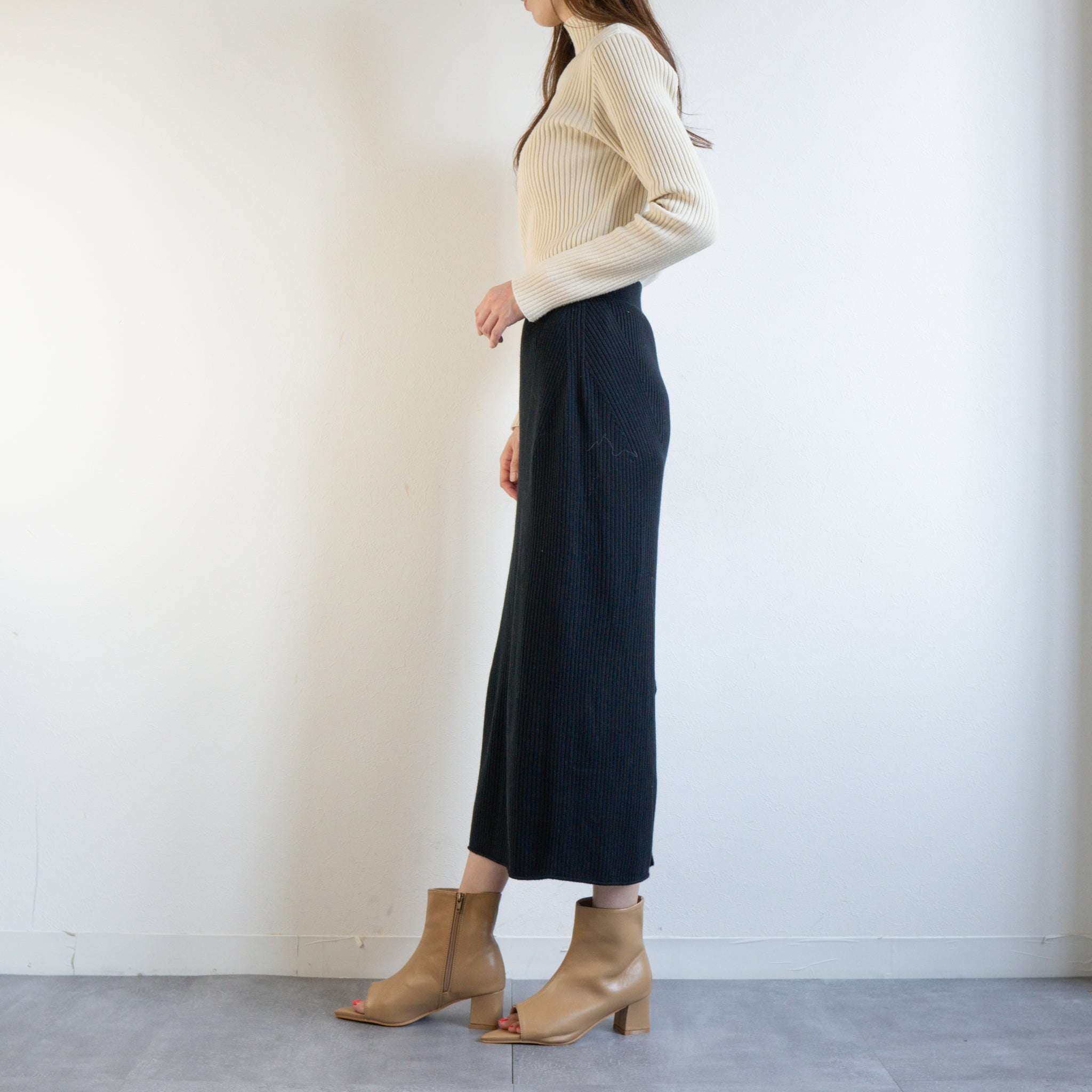 ファビーファビー FABBY FABBY. ヒールオープントゥブーツ （ベージュ） ベージュ