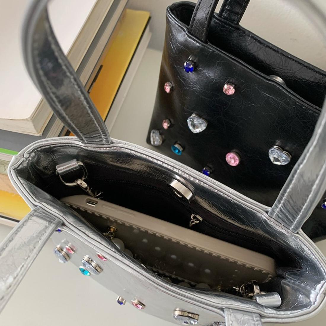 フォースメント Forcement ビジュー付き2WAYハンドバッグ （シルバー） シルバー