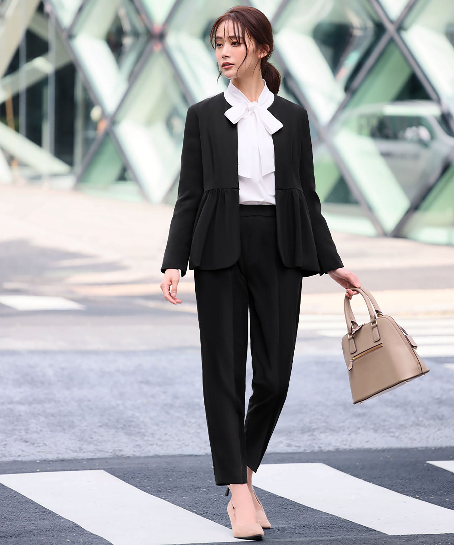 Flolia Peplum No-Collar Jacket, Bow Tie Blouse, and Tapered Pants 3-Piece Set Up Formal Ceremony Suit [Washable]