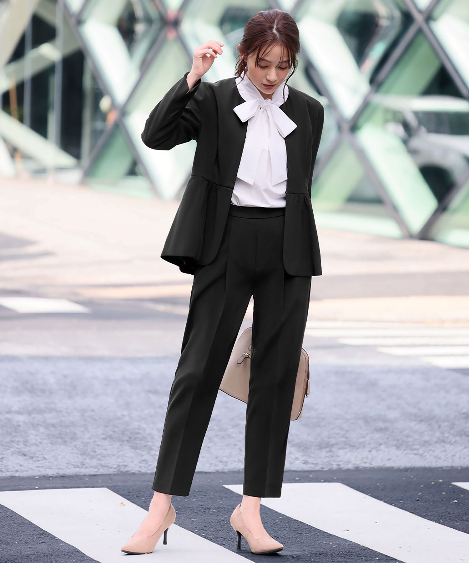 Flolia Peplum No-Collar Jacket, Bow Tie Blouse, and Tapered Pants 3-Piece Set Up Formal Ceremony Suit [Washable]