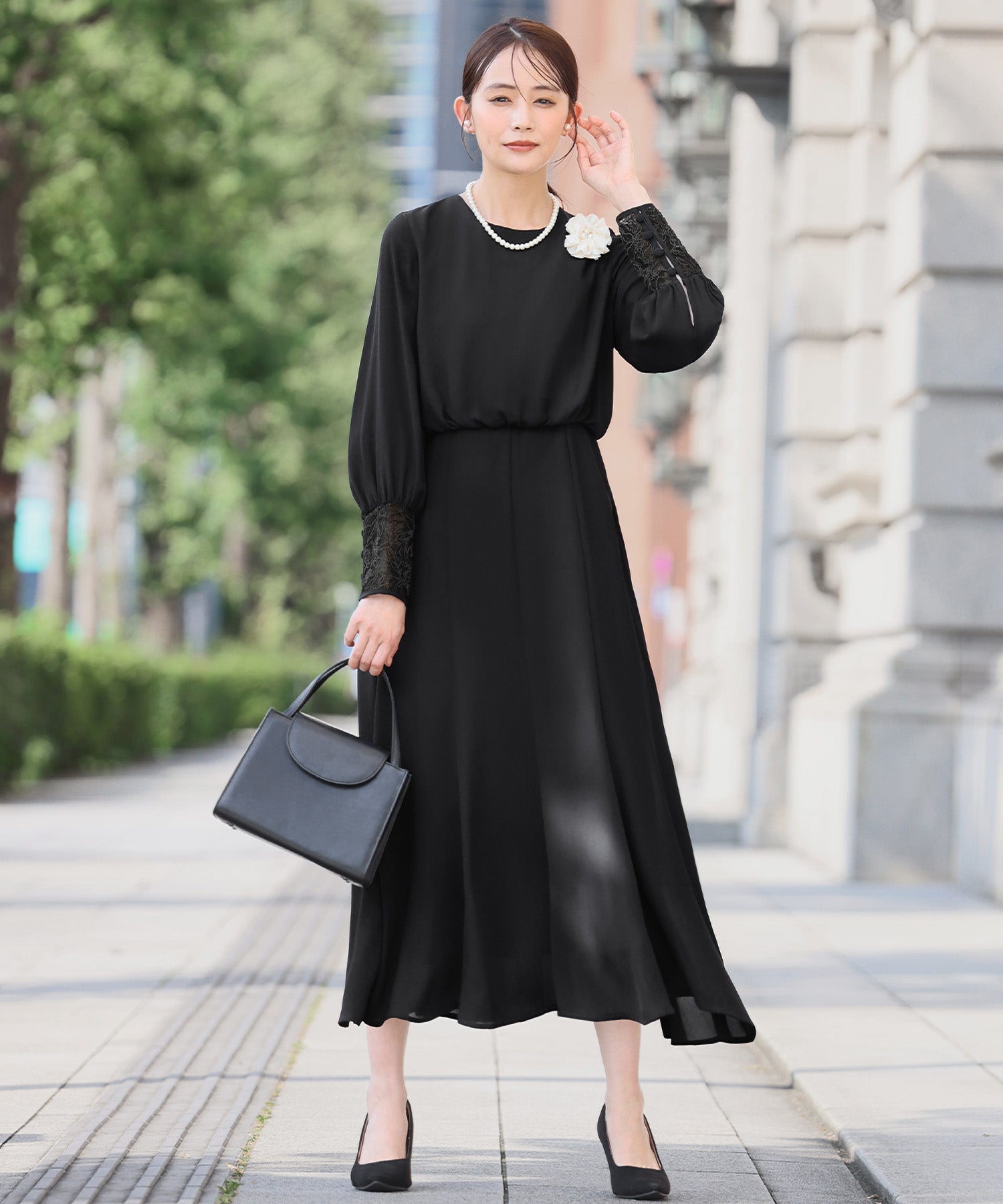 Flolia 【Mourning Attire・Formal Wear】 Lace Cuff Blousing Mermaid One-Piece Black Formal Formal Ceremony Occasion Shichi-Go-San
