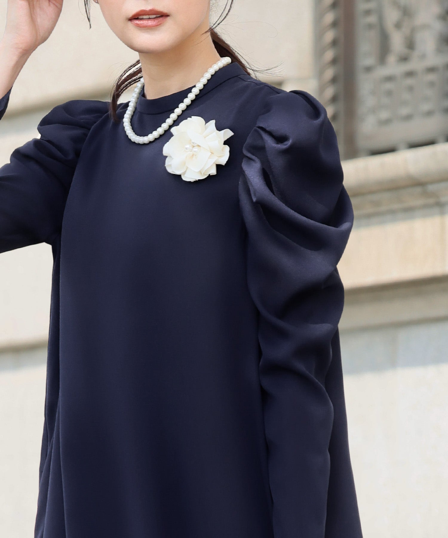 弗洛莉亞 Flolia 【喪服・禮服】褶皺肩長擺連衣裙 黑色正式服裝 正式場合 典禮 場合 七五三