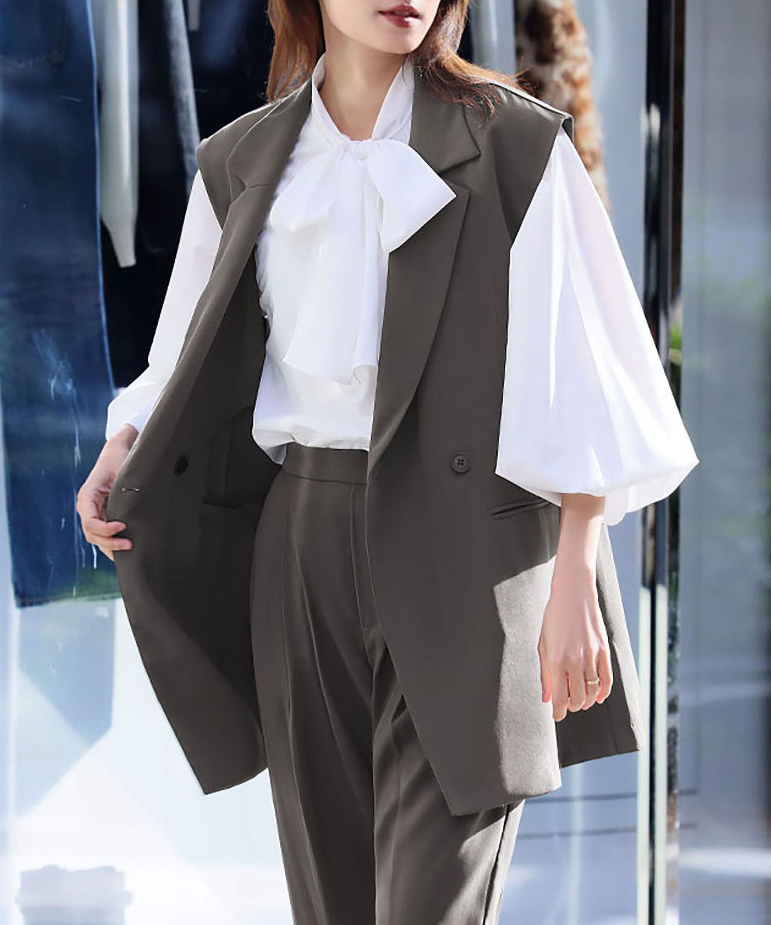 Flolia Bow Tie Volume Sleeve Blouse [Washable]