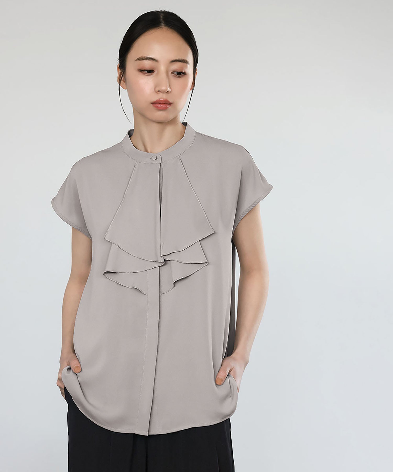 Flolia Frill Tie Short Sleeve Business Blouse [Washable]